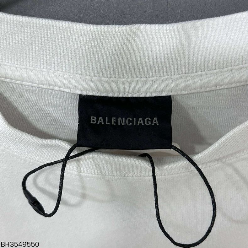 Balenciaga Balenciaga White Back Crystal Logo Short Sleeve Size US XS / EU 42 / 0 - 7 Thumbnail