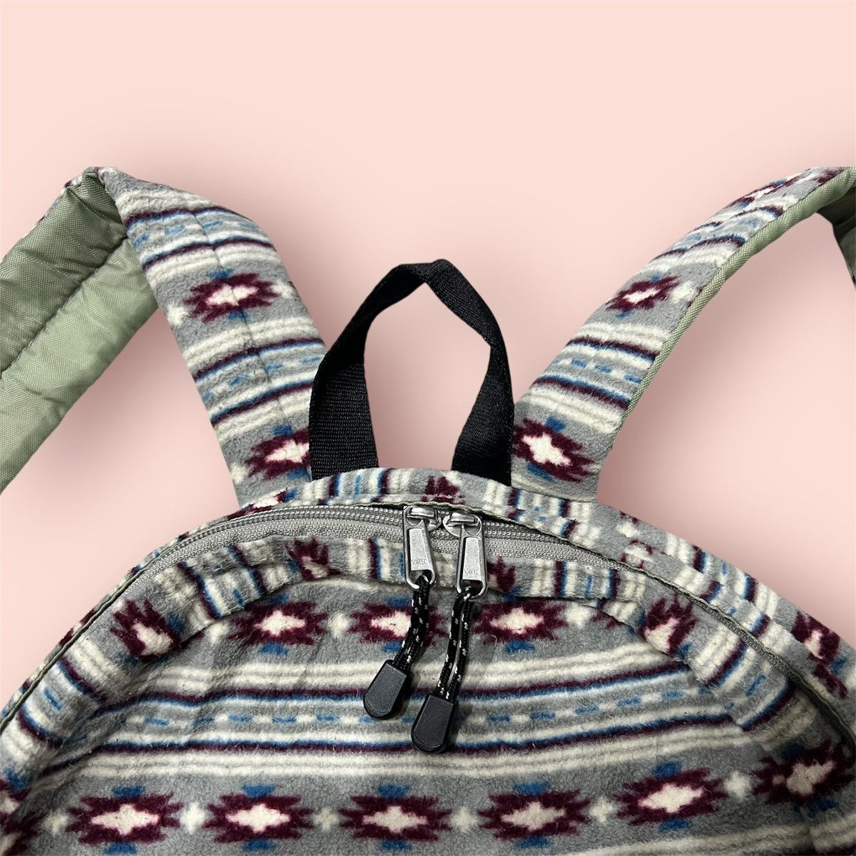 Uniqlo VINTAGE UNIQLO MICRO FLEECE NORDIC NATIVE BACKPACK Size ONE SIZE - 24 Thumbnail