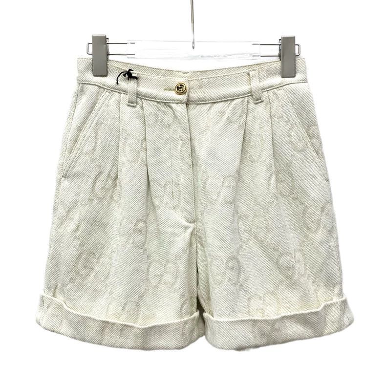 Gucci Gucci Beige logo printed full printed cotton casual shorts Size 26" / US 2 / IT 38 - 1 Thumbnail
