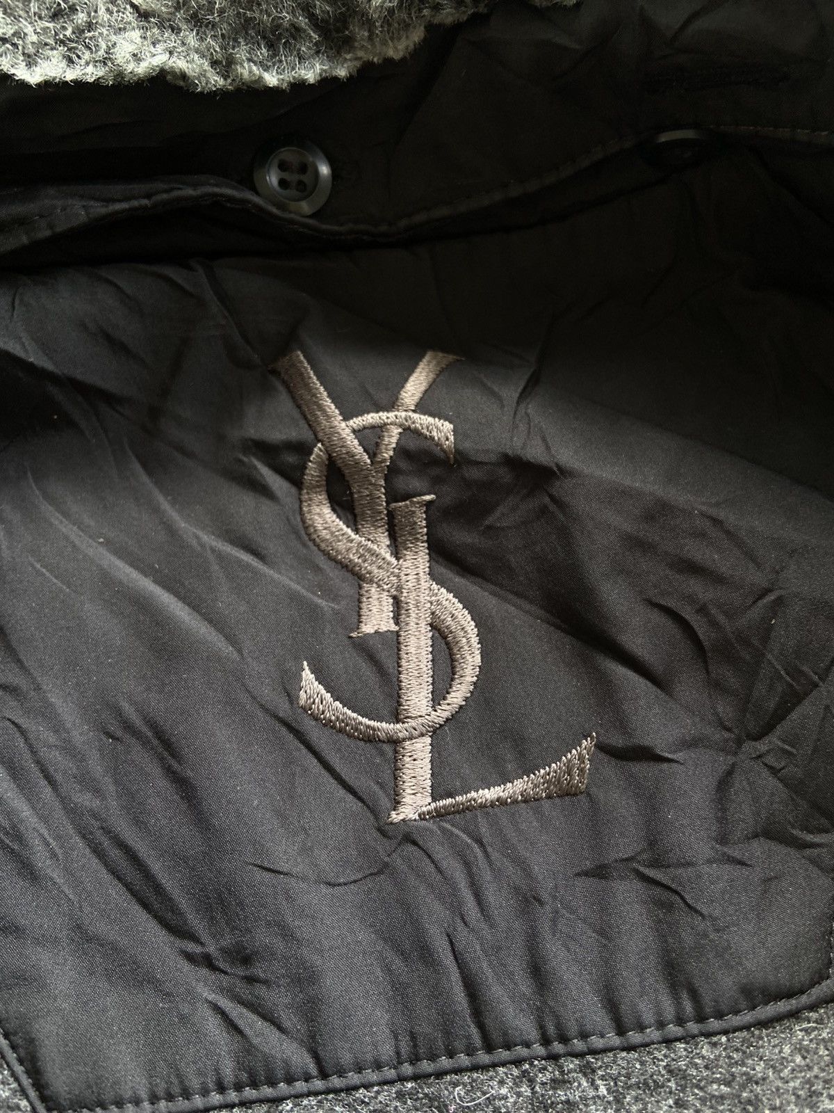 Yves Saint Laurent 1990s Yves Saint Laurent - Trim Fur Neck YSL Jacket Size US L / EU 52-54 / 3 - 5 Thumbnail