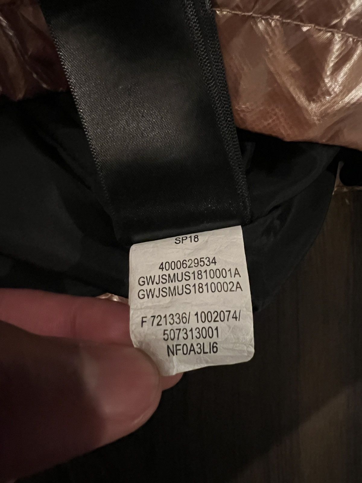 Supreme × The North Face Supreme x The North Face Metallic Mountain Parka Rose Gold Size US S / EU 44-46 / 1 - 8 Thumbnail