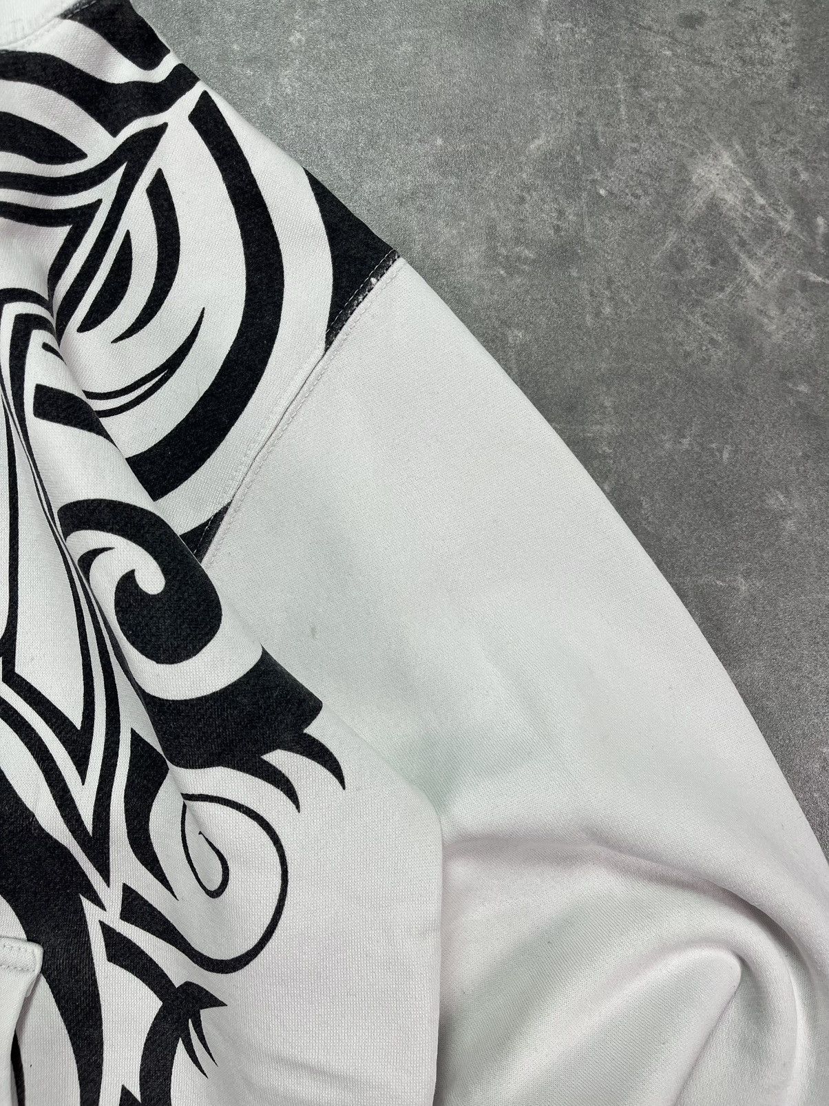 Tapout Tapout Big Tribal Printed Logo Hoodie XL L Affliction Size US XL / EU 56 / 4 - 10 Thumbnail