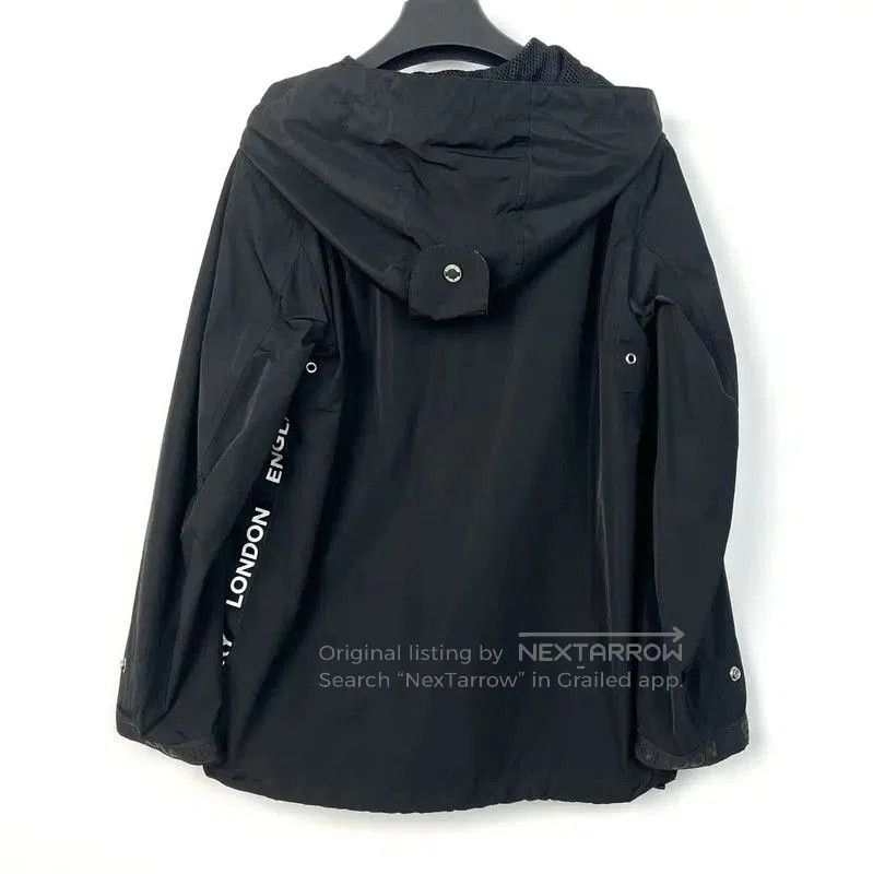 Burberry Burberry Black Lightweight Jacket for Women. Size S / US 4 / IT 40 - 2 Thumbnail