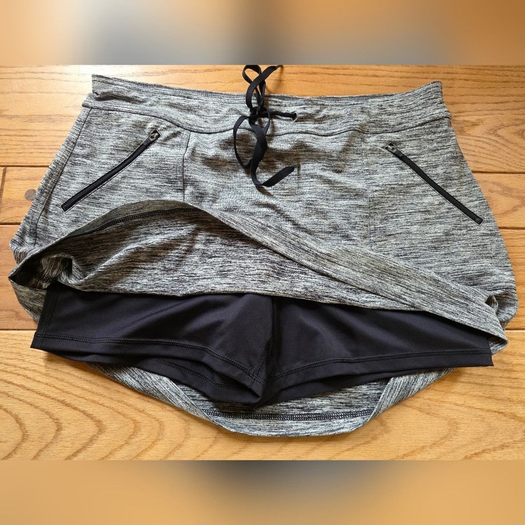 Tek Gear Tek Gear Gray Women's Skort with Black Zipper Pocket Accents Size 38" / US 16 / IT 52 - 5 Thumbnail