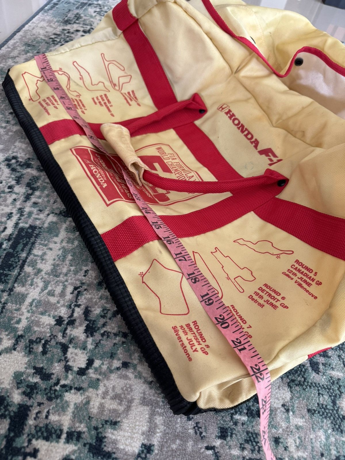 Formula 1 × Honda × Marlboro 1988 FIA F-1 WORLD CHAMPIONSHIP HONDA MARLBORO MCLAREN BAG Size ONE SIZE - 13 Thumbnail