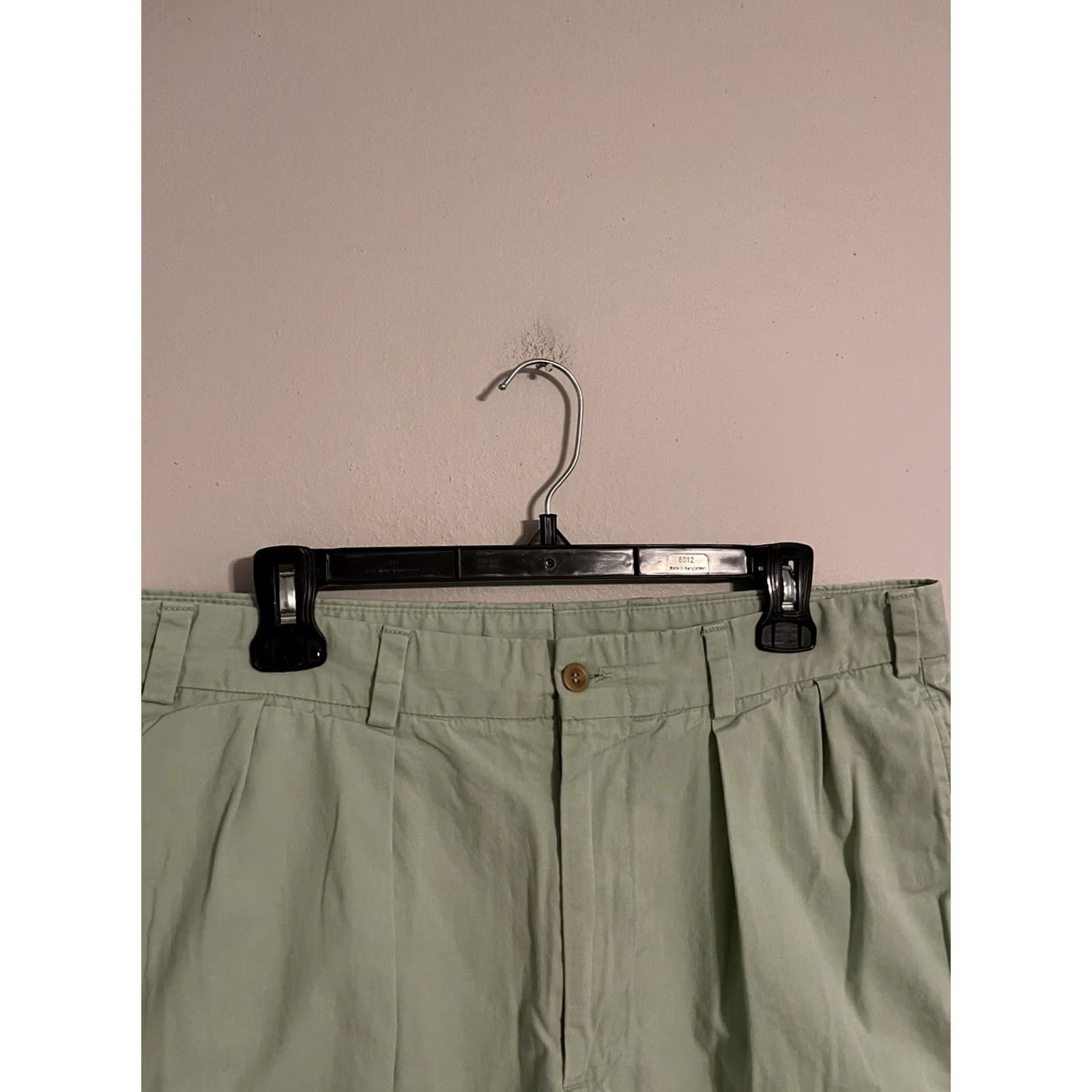 Bills Khakis Bills Khakis Pants Chino Pleated Mens Green 35x33 USA Size US 35 - 2 Thumbnail