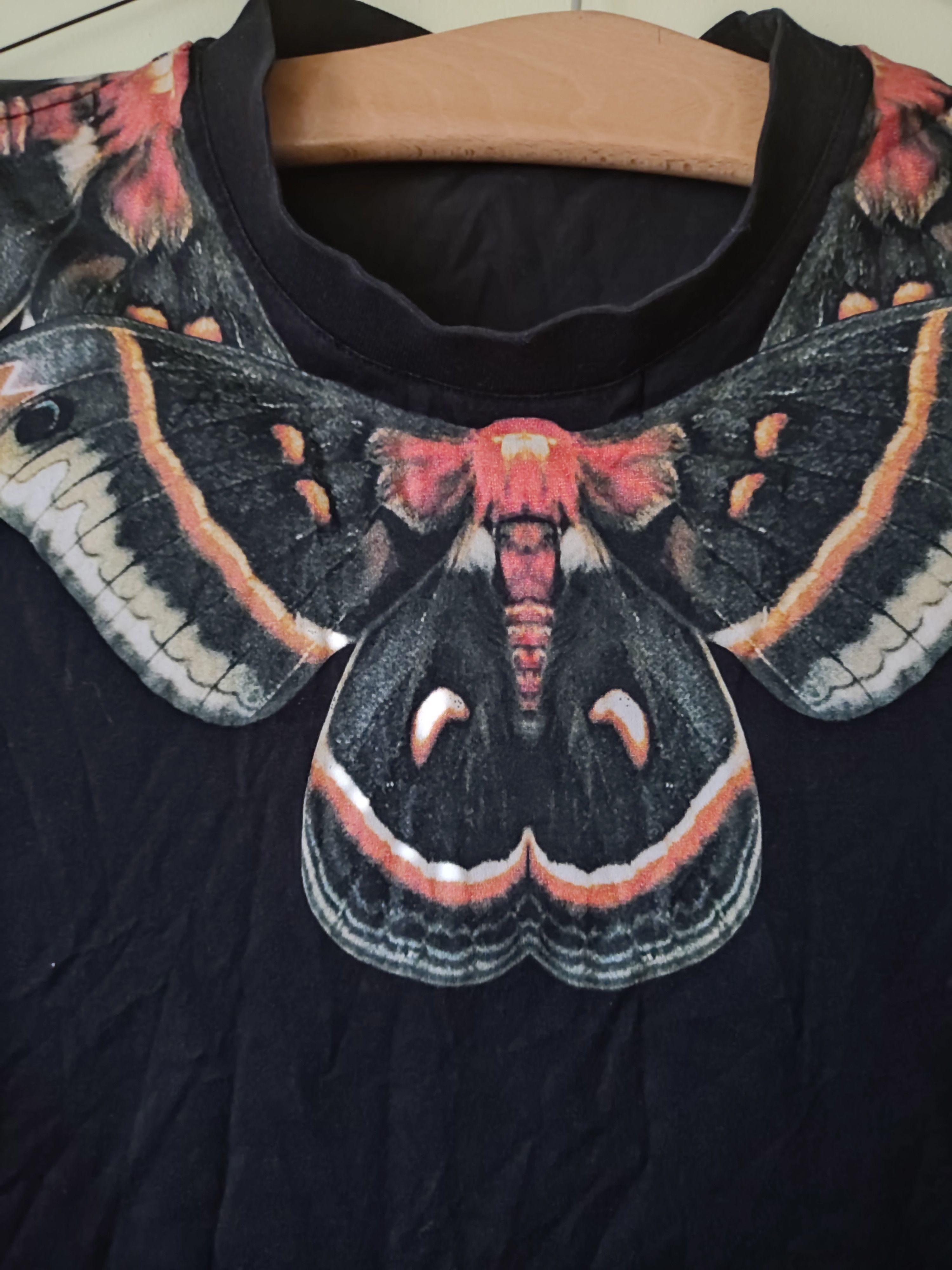 Givenchy Butterfly T-shirt Rare y2k