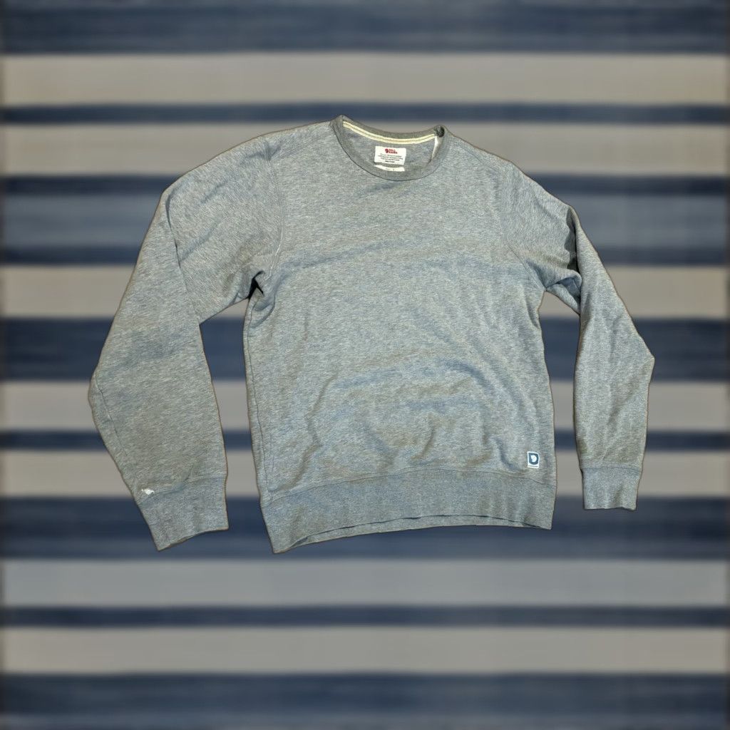 Vintage **Fjallraven Gray Mens Regular Fit Pullover Sweatshirt Small** User: **Fjallraven Gray Mens Regular Fit Cotton Sweatshirt Small** Size US S / EU 44-46 / 1 - 1 Thumbnail