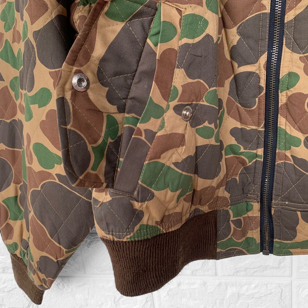 Vintage Vintage Cuess Camo Bomber Jacket Size US L / EU 52-54 / 3 - 8 Thumbnail