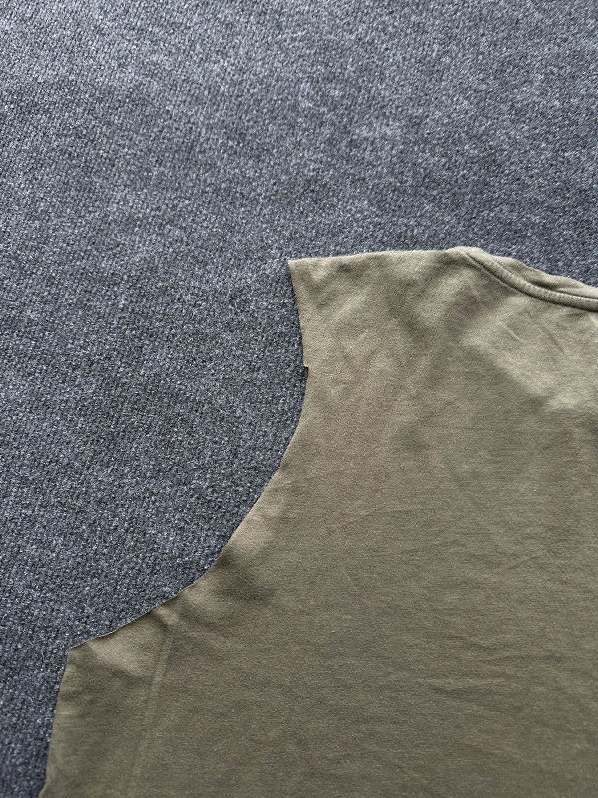 Diesel 🚨Men’s Diesel Tank Top Sleeveless Streetwear Vintage Size M Size US M / EU 48-50 / 2 - 11 Thumbnail