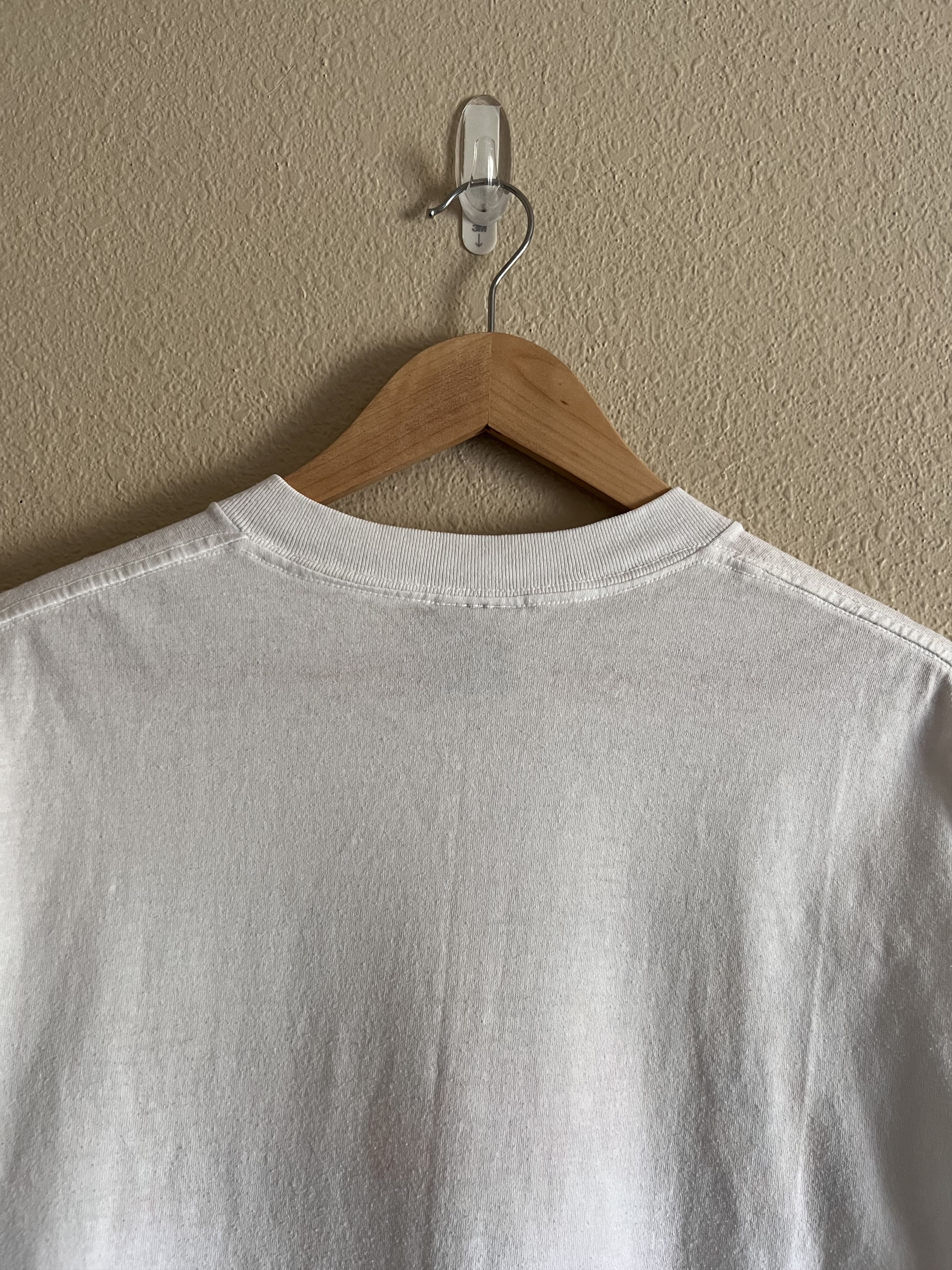 Vintage Vintage 90s Texas Chili Peppers Tee in White Size US L / EU 52-54 / 3 - 5 Thumbnail