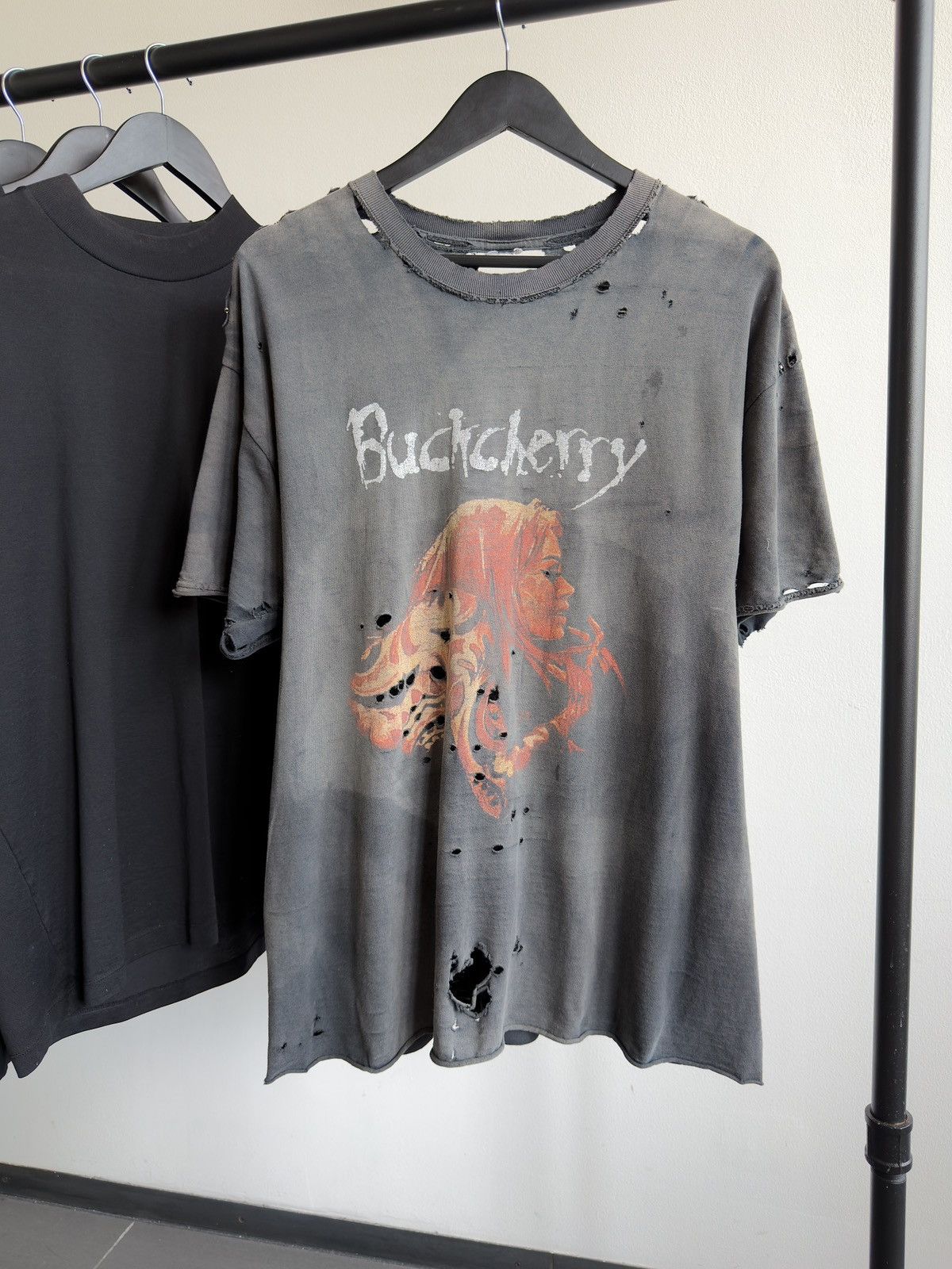 Band Tees Vintage 2000s Thrashed Buckcherry Faded Erd WCC Band Tee Size US XL / EU 56 / 4 - 1 Thumbnail