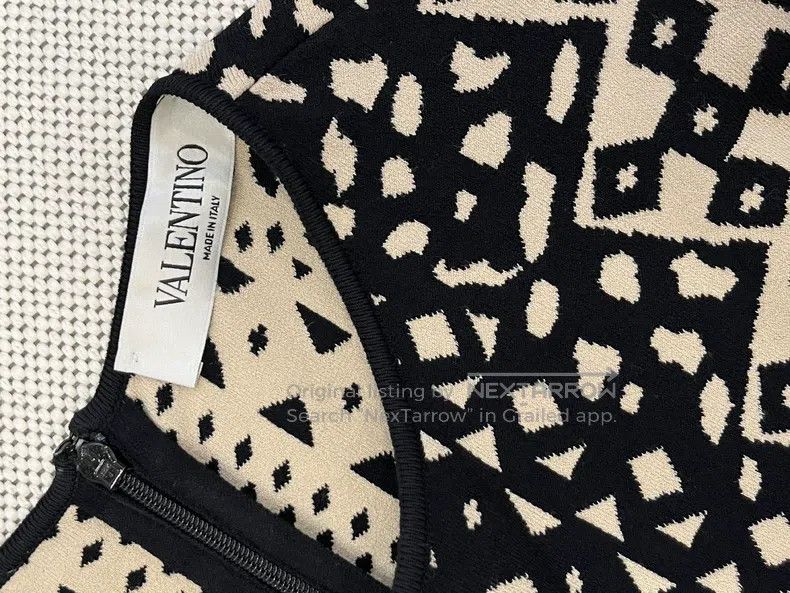 Valentino Valentino knitted dresses Size M / US 6-8 / IT 42-44 - 3 Thumbnail