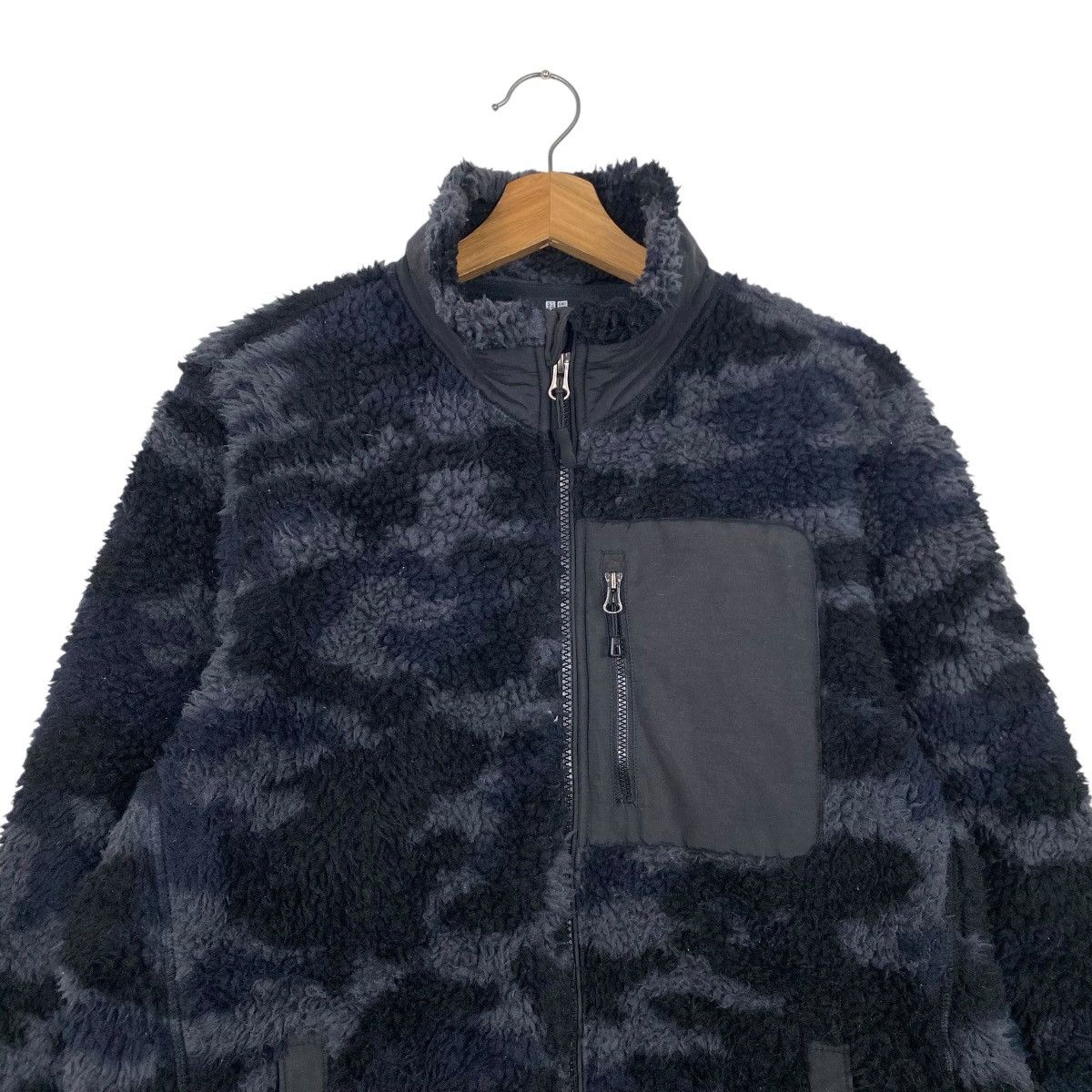 Uniqlo Uniqlo camou fleece zipper jacket Size US M / EU 48-50 / 2 - 2 Thumbnail