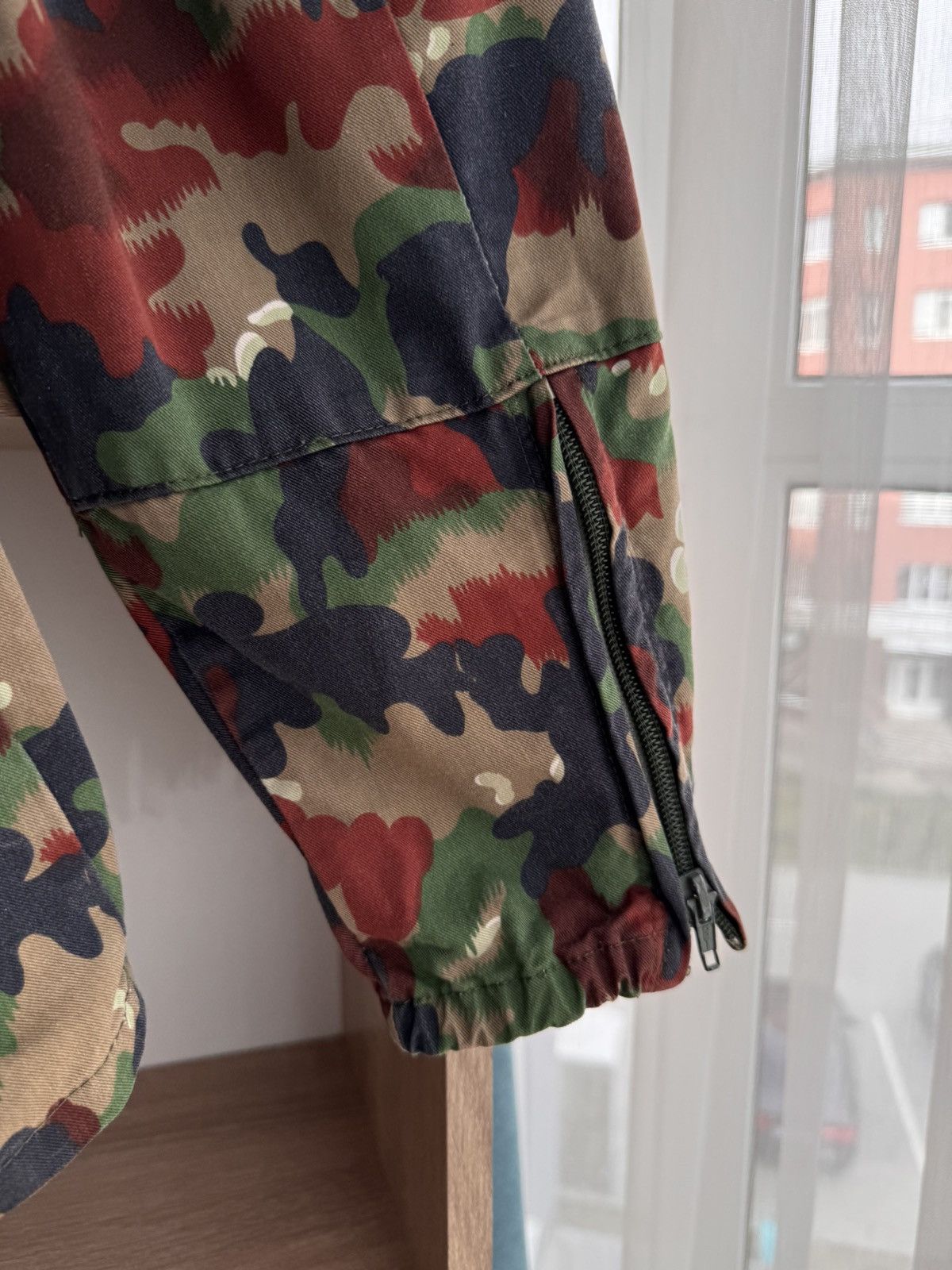 Vintage Swiss Army Military M70 Alpenflage Field RareCamouflage Jack Size US M / EU 48-50 / 2 - 14 Thumbnail