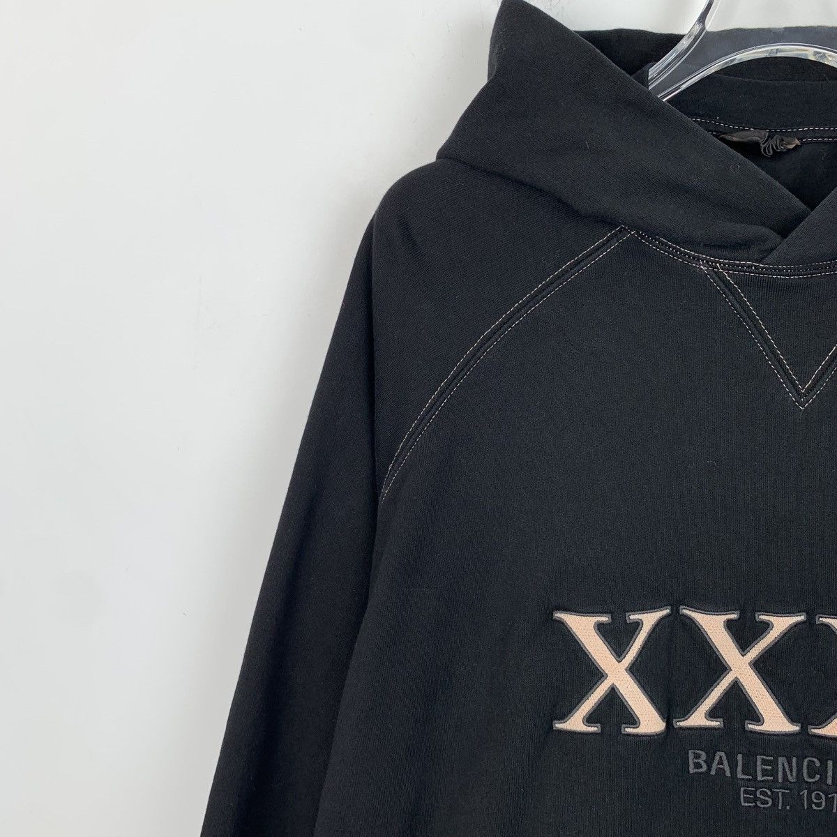 Balenciaga Balenciaga Black Logo Hooded Fake Two-piece Sweatshirt Size US L / EU 52-54 / 3 - 3 Thumbnail