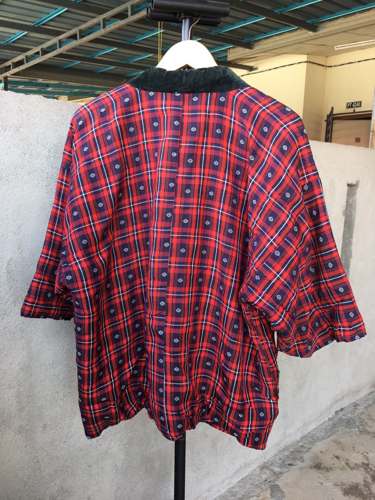 Vintage vintage kimono hanten warm padded size M Size US M / EU 48-50 / 2 - 6 Thumbnail