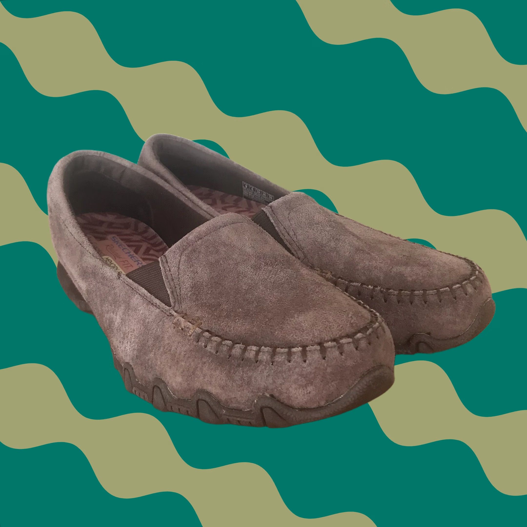 SKECHERS Skechers Relaxed Fit Memory Foam Slip-On Brown Suede Loafer Women 9 Casual Comfort Shoes Size US 9 / IT 39 - 1 Thumbnail
