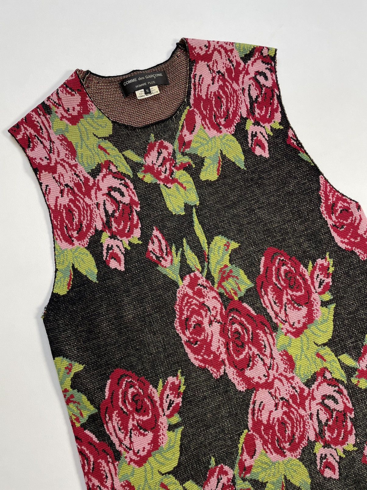 Comme des Garcons A/W 21 Rose Patterned Wool Sweater Vest Size US M / EU 48-50 / 2 - 4 Thumbnail