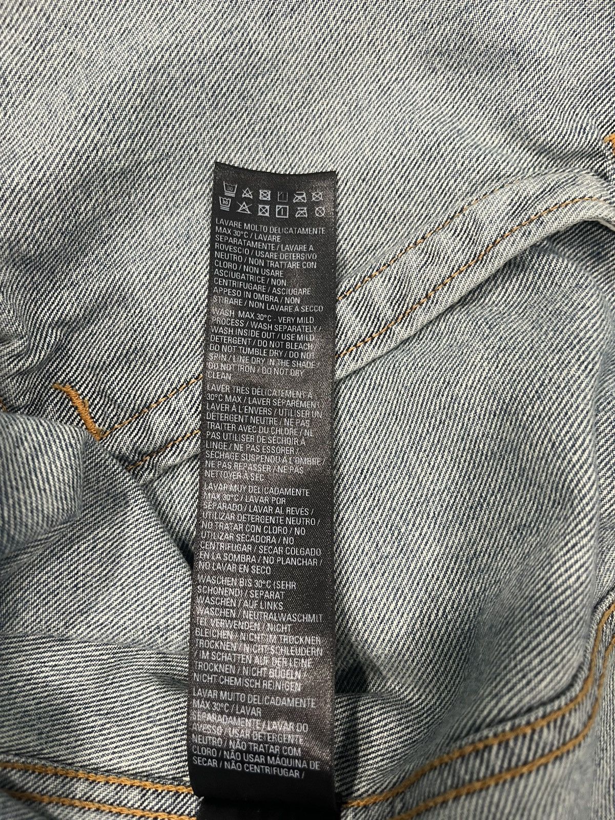 Balenciaga Balenciaga Rhinestone Denim Jacket Size US S / EU 44-46 / 1 - 6 Thumbnail