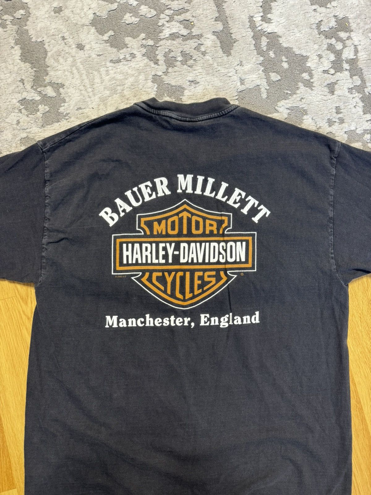 Harley Davidson × Vintage Vintage 2000 Harley Davidson Bauer Millett tee England Size US L / EU 52-54 / 3 - 9 Thumbnail