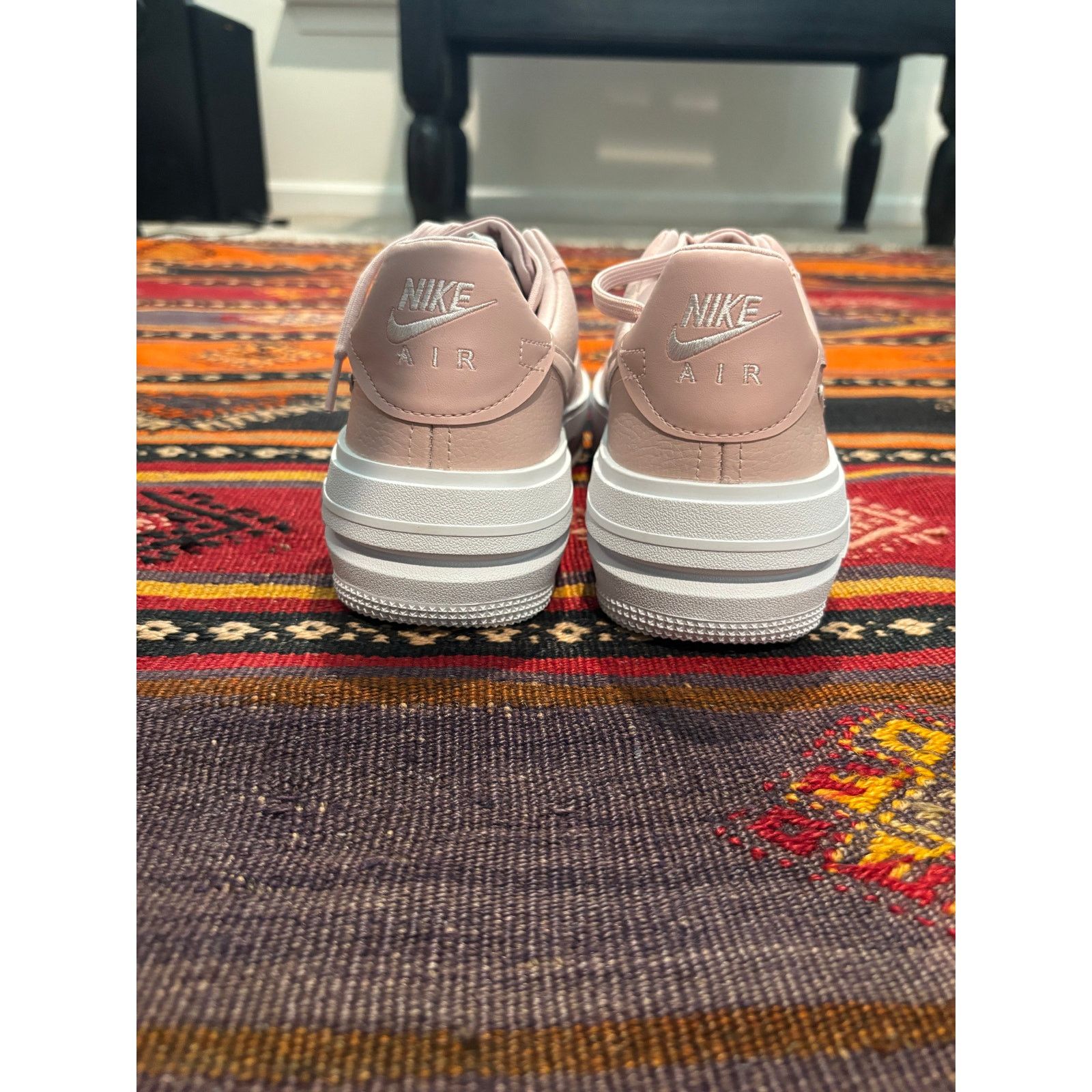 Nike Nike Women's Air Force 1 PLT.AF.ORM Size US 10.5 / IT 40.5 - 5 Thumbnail