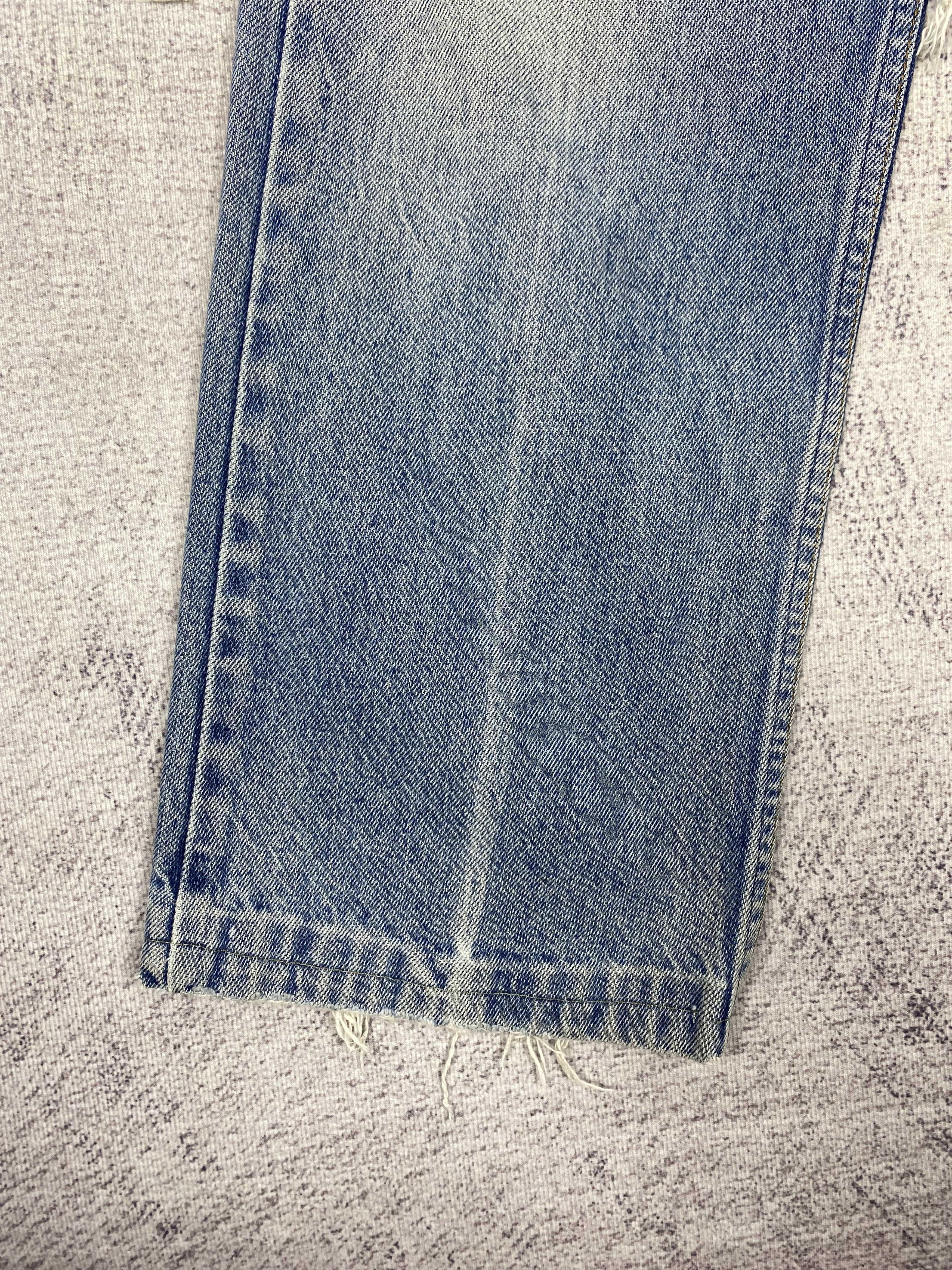 Levi's Vintage Levi's Distressed Blue Denim Jeans PT0481 Size US 38 / EU 54 - 7 Thumbnail
