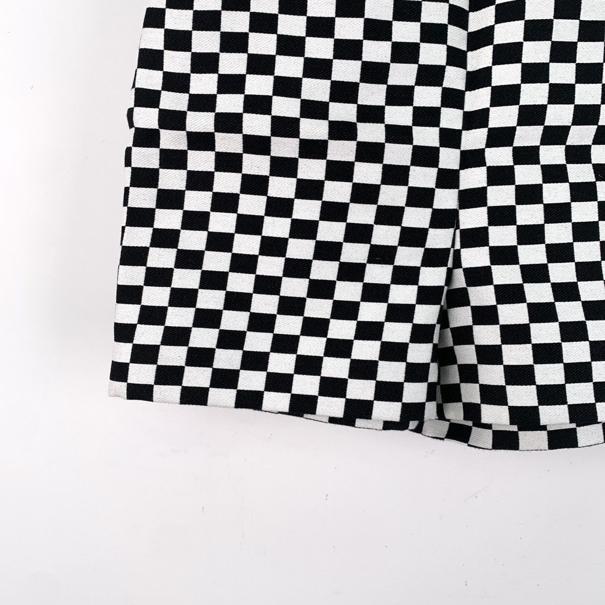 Dior Dior black and white colorblocked checkerboard cotton shorts Size 25" / US 0 / IT 36 - 4 Thumbnail