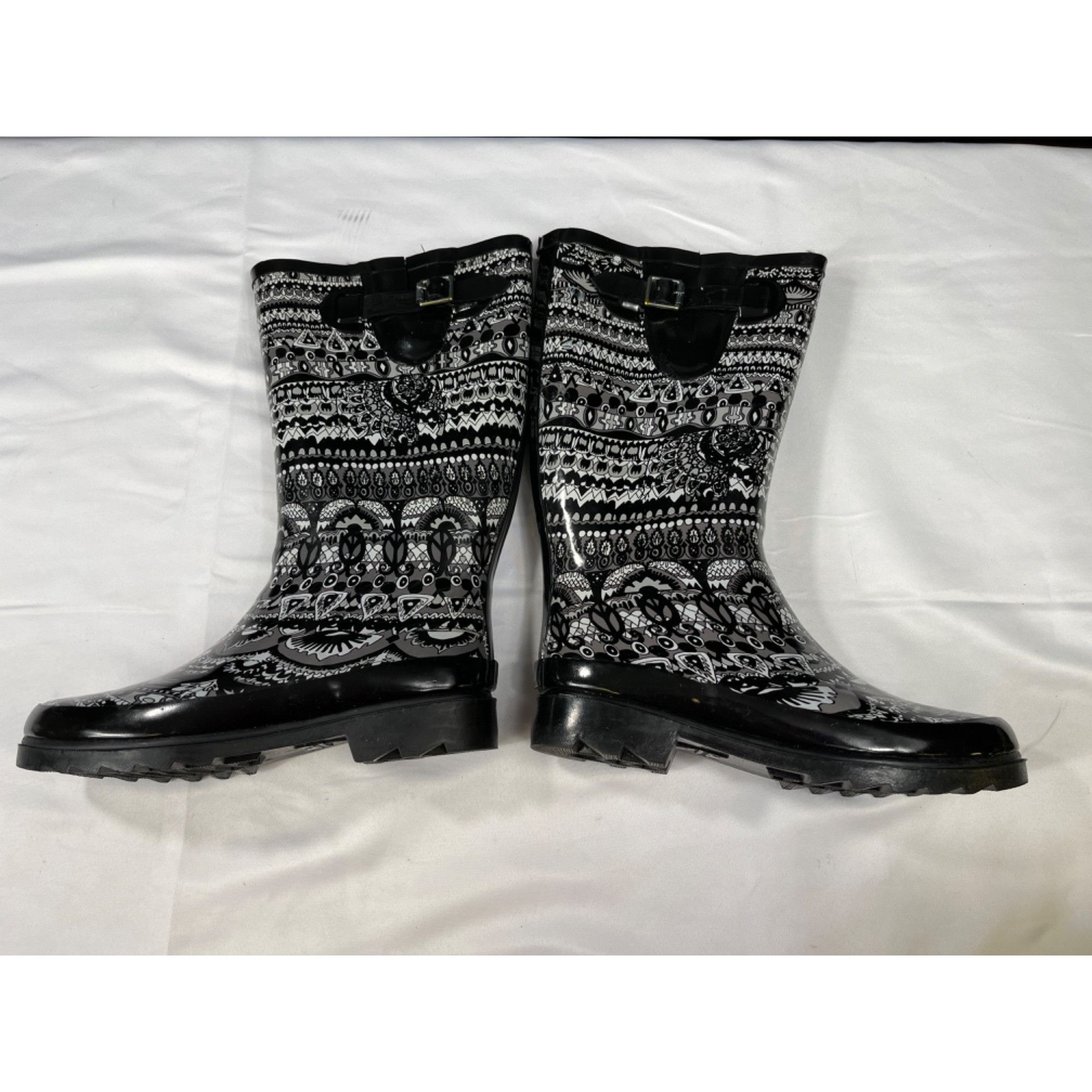 Designer Sakroots Womens Patterned Waterproof Rain Boots Size 8 SKU 7 Size US 8 / IT 38 - 3 Thumbnail
