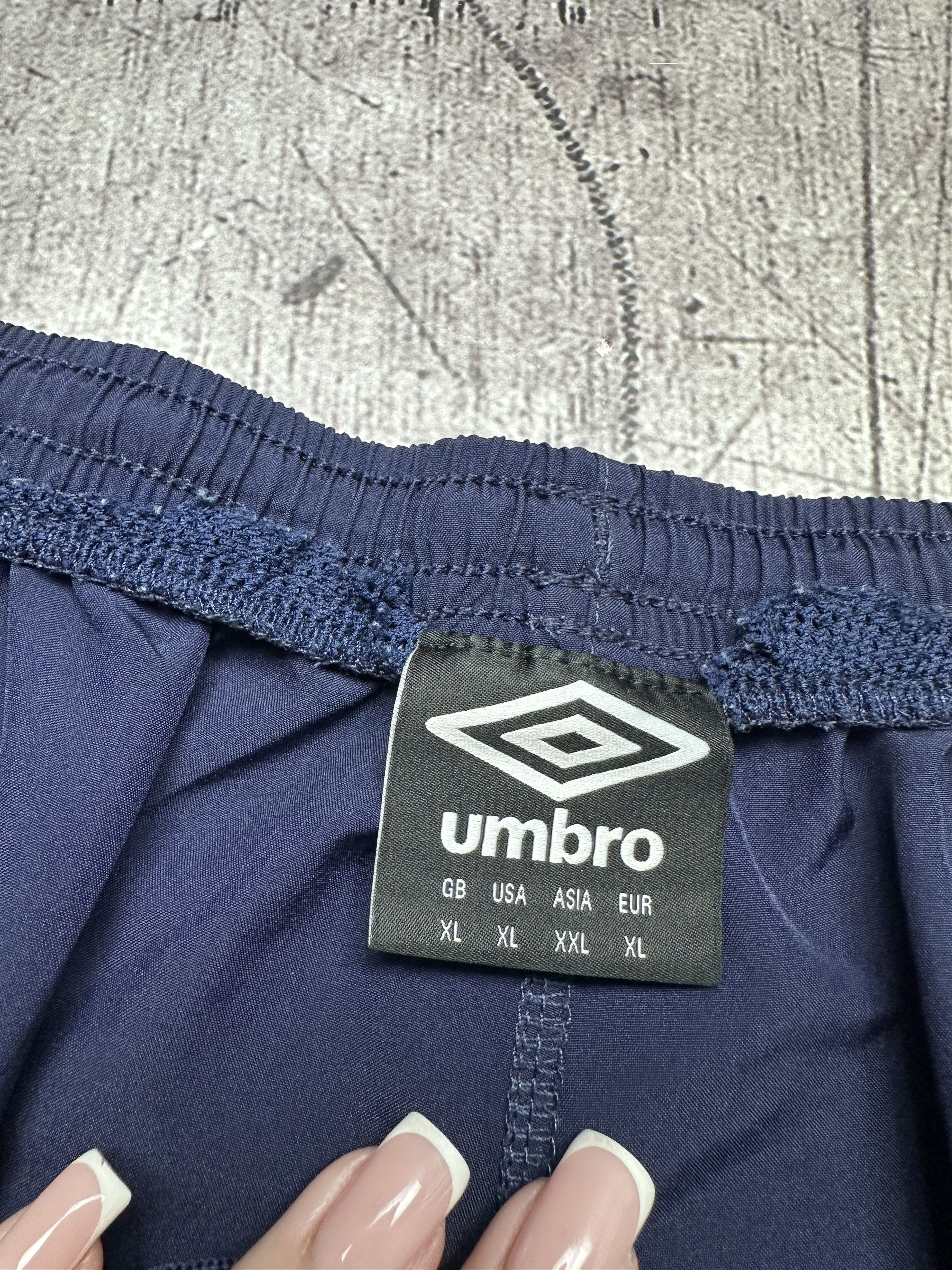 Umbro Umbro West Ham United Mens Shorts Size US 36 / EU 52 - 5 Thumbnail