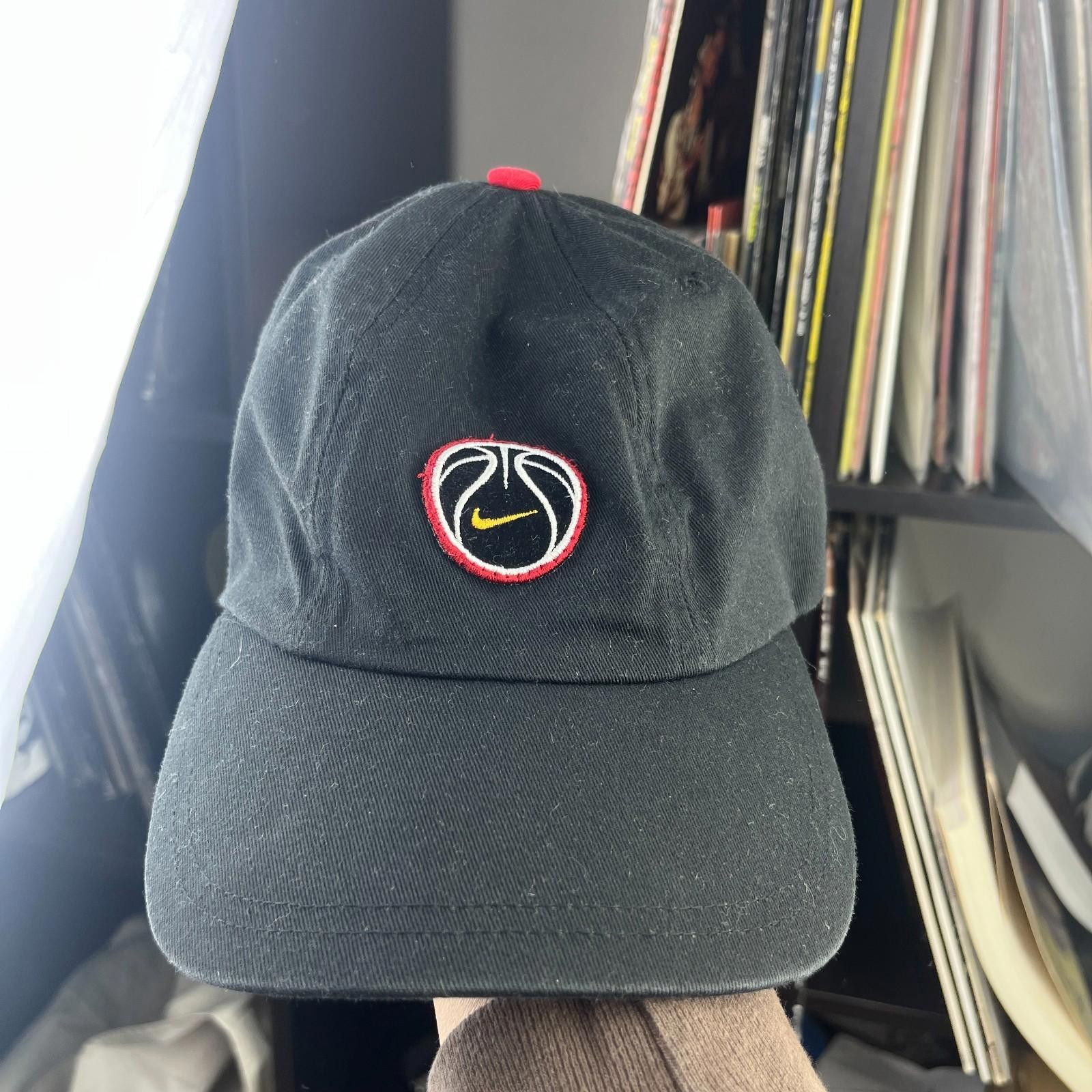 Nike Vintage Nike Basketball Swoosh Strapback Hat Size ONE SIZE - 1 Thumbnail