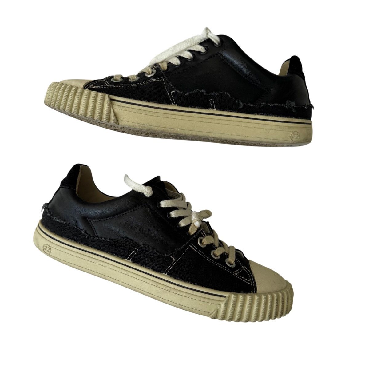 Maison Margiela Maison Margiela New Evolution Hybrid Sneakers Black Leather Size US 9 / EU 42 - 2 Thumbnail