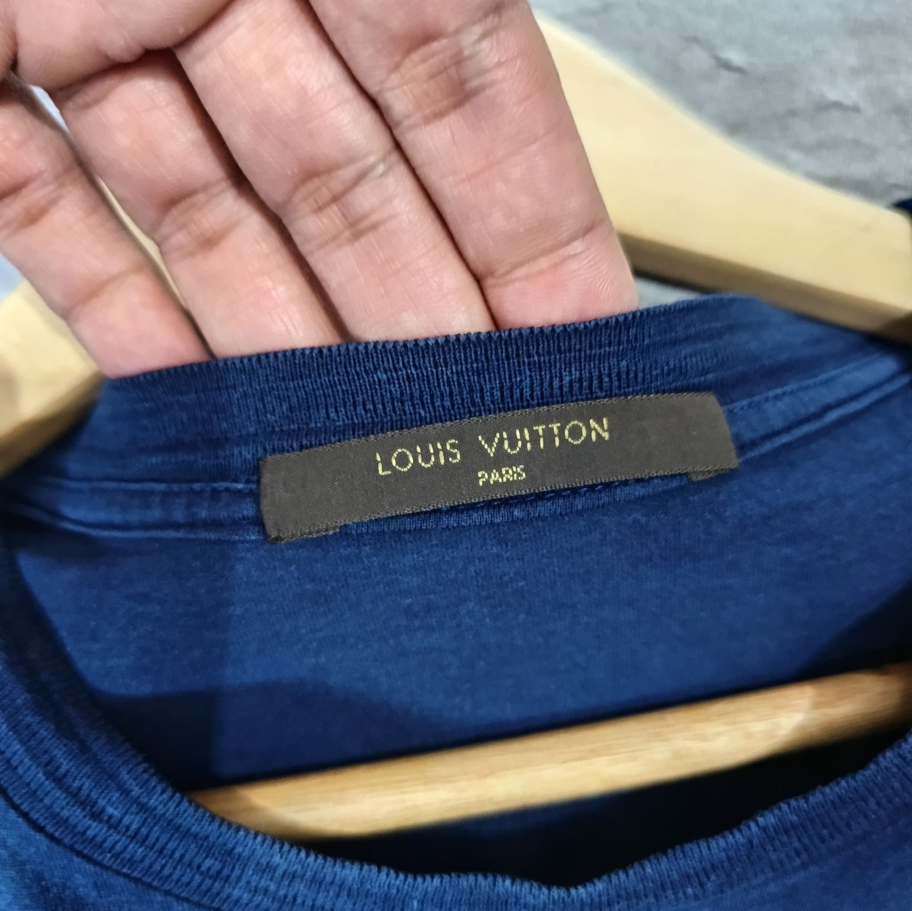 Louis Vuitton Louis Vuitton Bear Logo T Shirt Size US M / EU 48-50 / 2 - 3 Thumbnail