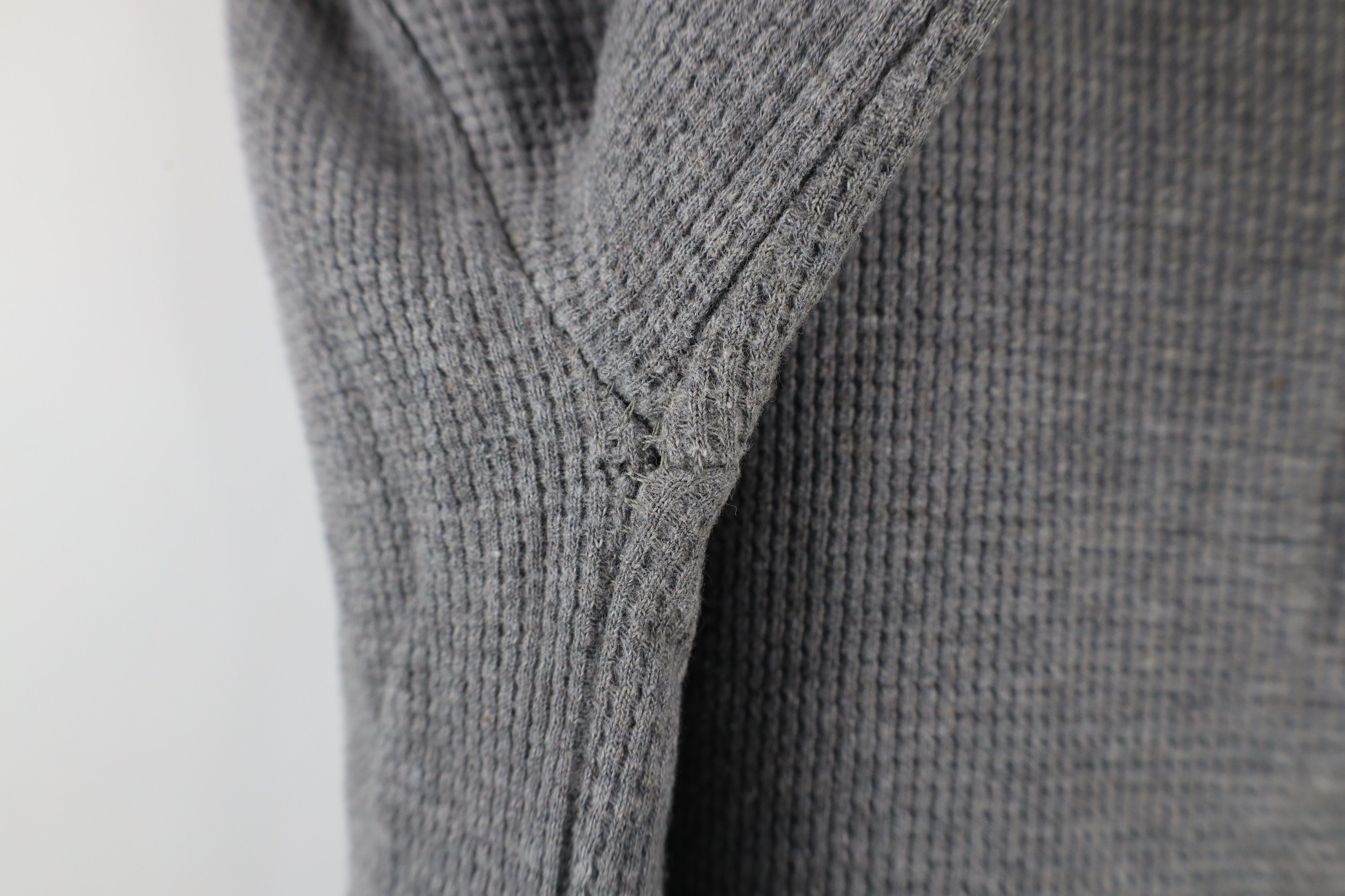 Vintage Vintage 90s Streetwear Waffle Knit Long Sleeve T-Shirt Size US L / EU 52-54 / 3 - 6 Thumbnail