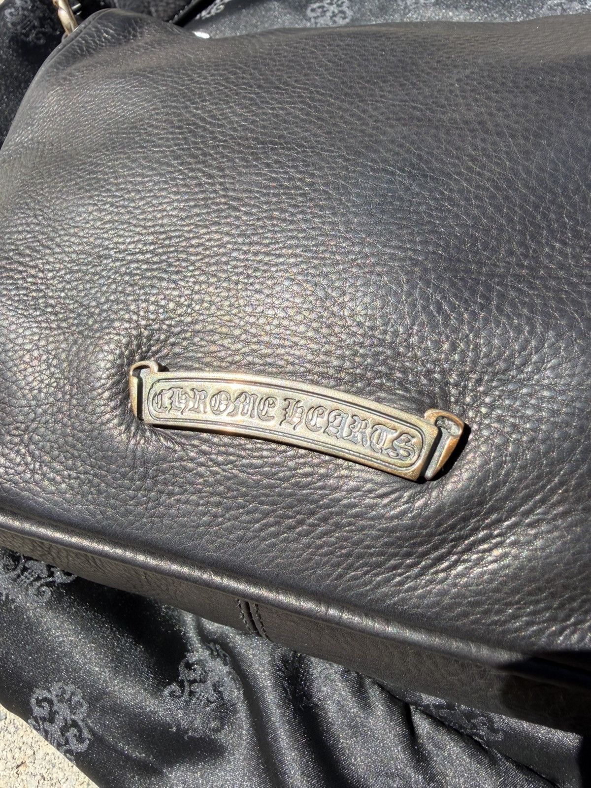 Chrome Hearts Chrome Hearts Leather Chicken Nugget Shoulder Bag Size ONE SIZE - 6 Thumbnail