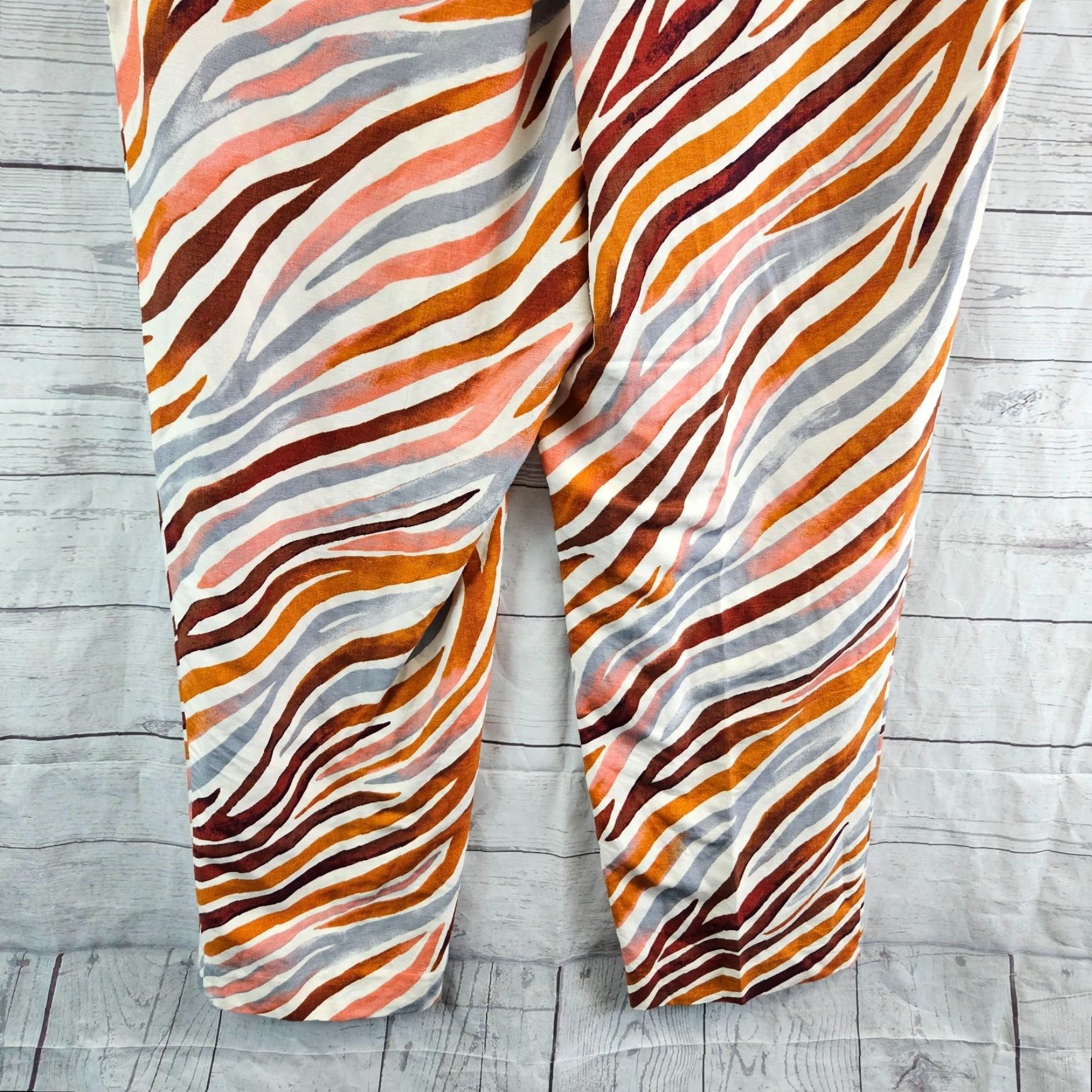 Ann Taylor Ann Taylor Womens Cropped Pants Size Large Brown Animal Print Linen Rayon Size 36" / US 14 / IT 50 - 5 Thumbnail