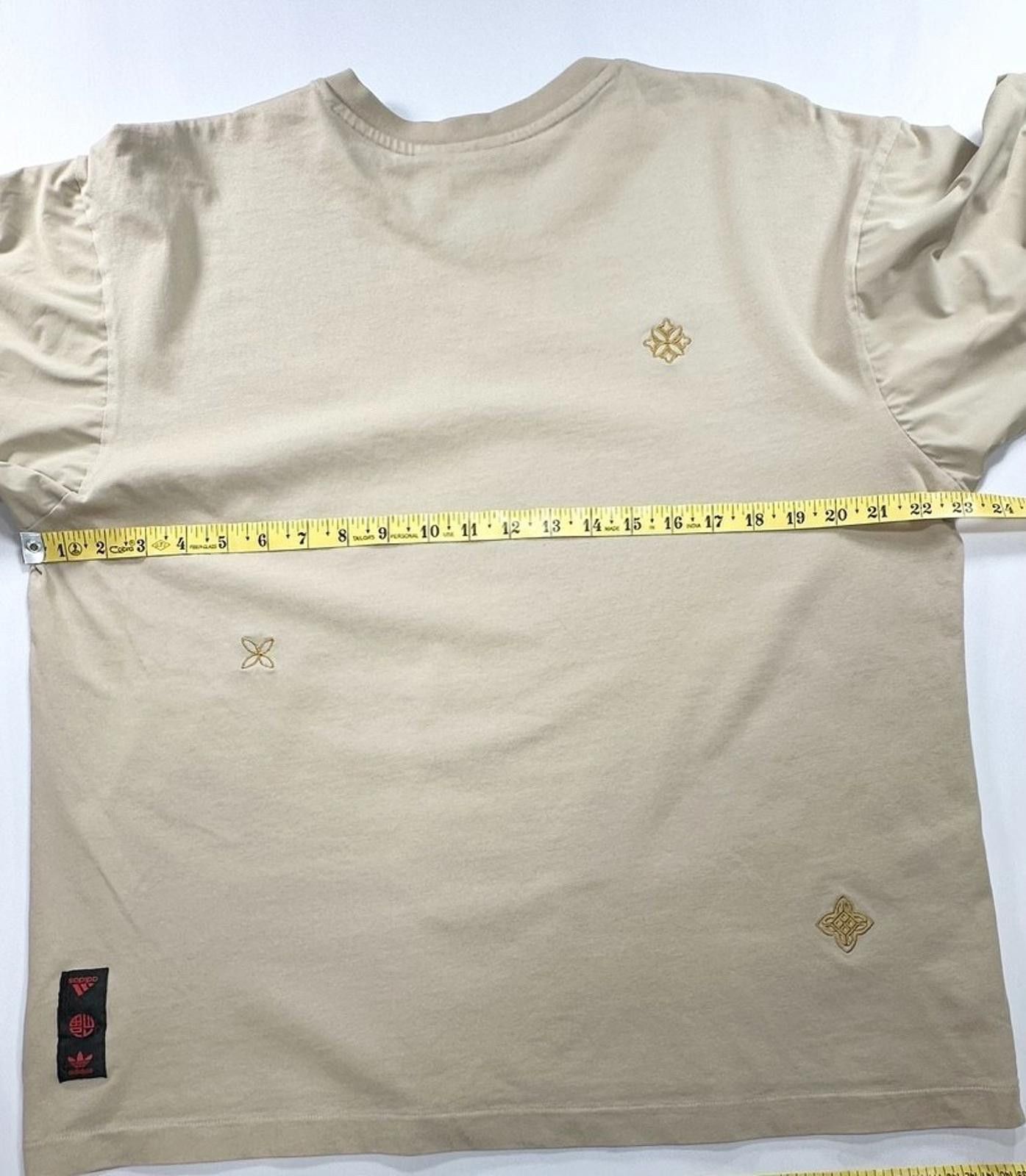 Adidas Adidas Puff Sleeve Embroidered Graphic T-Shirt Brown Mens L Size US L / EU 52-54 / 3 - 4 Thumbnail
