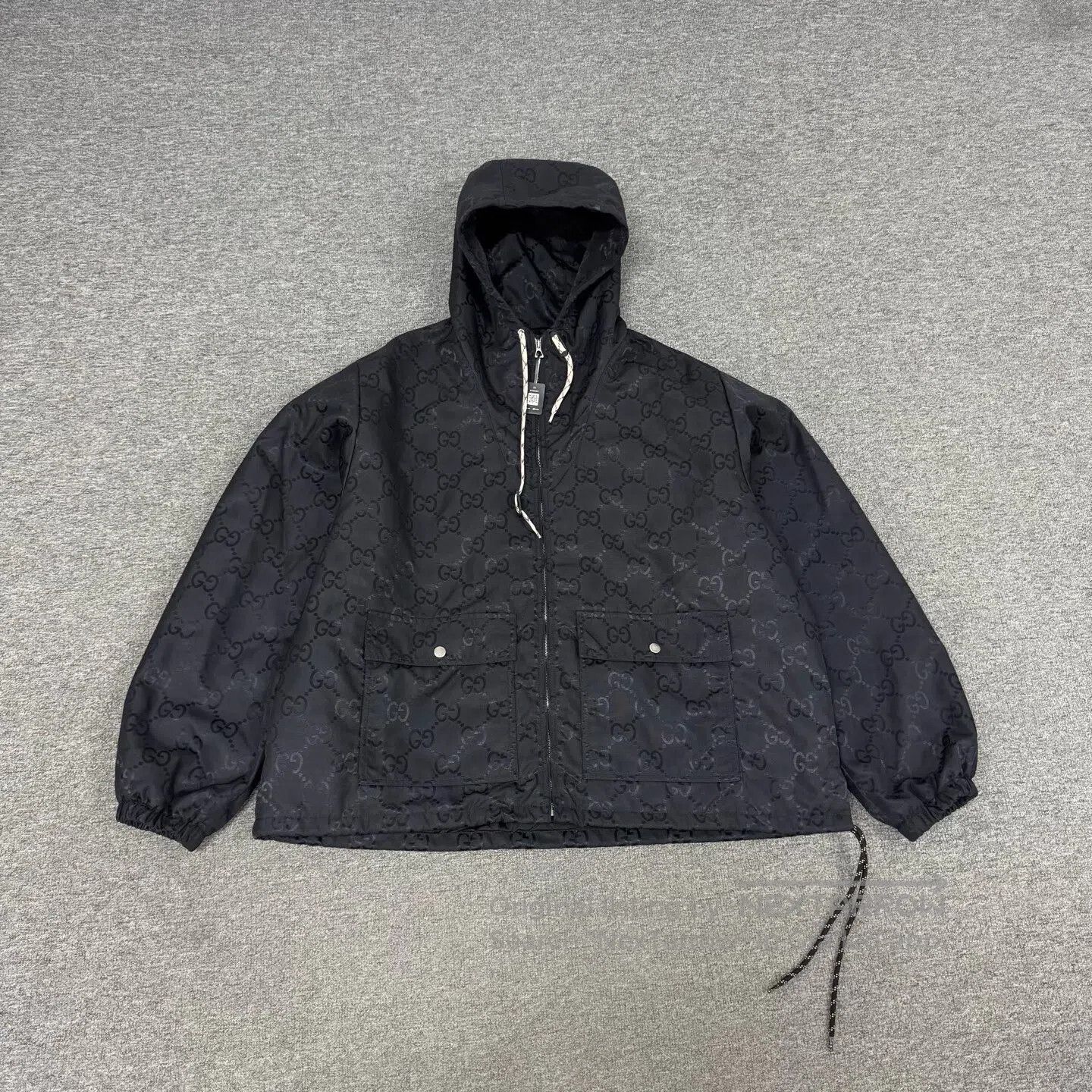 Gucci Guicci Dual-G dark pattern old-style hat; hooded, half-zip Size US L / EU 52-54 / 3 - 1 Thumbnail