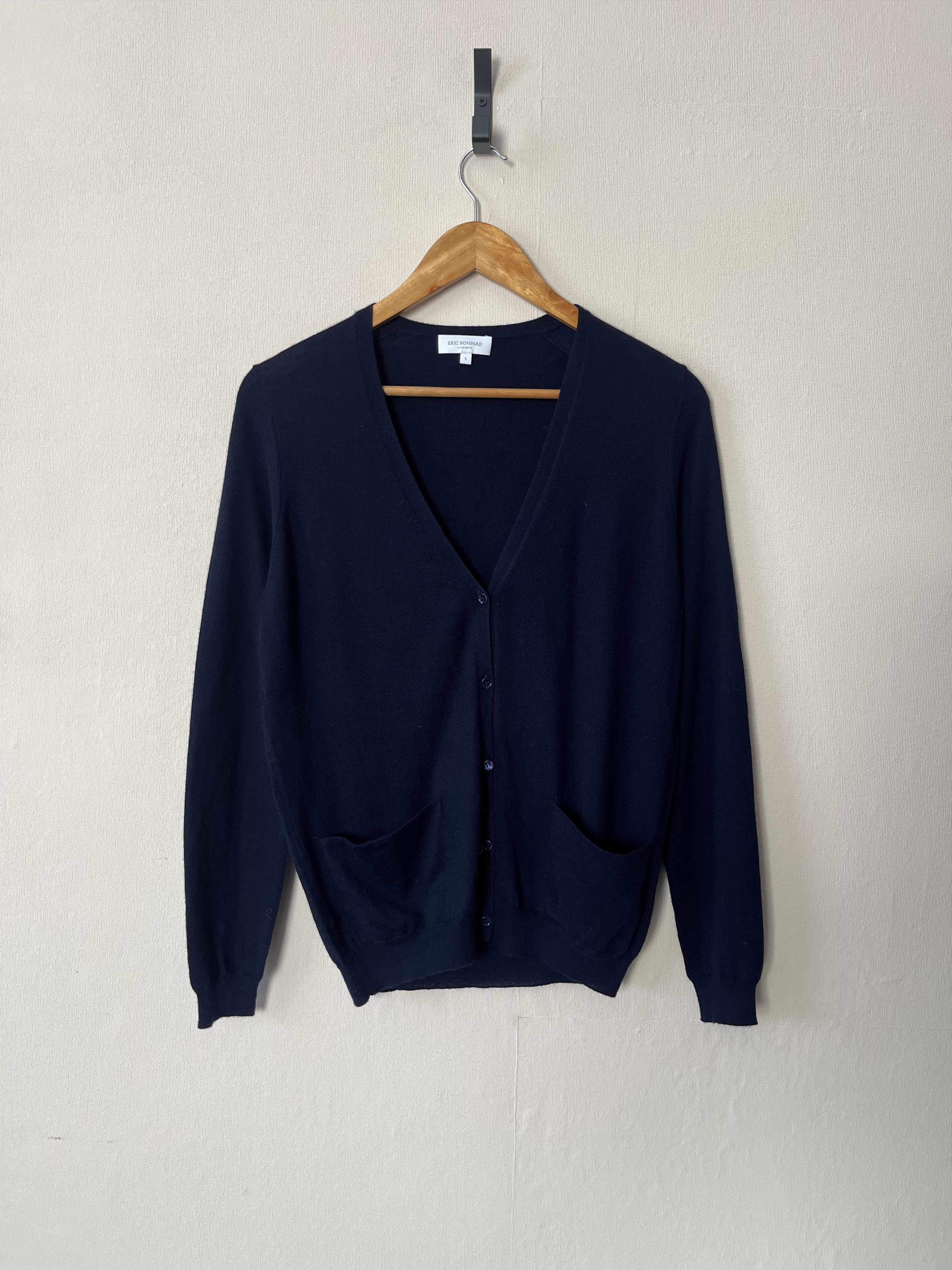 Other Eric Bompard Pure Cashmere Blue Navy Cardigan Sweater Size US S / EU 44-46 / 1 - 3 Thumbnail