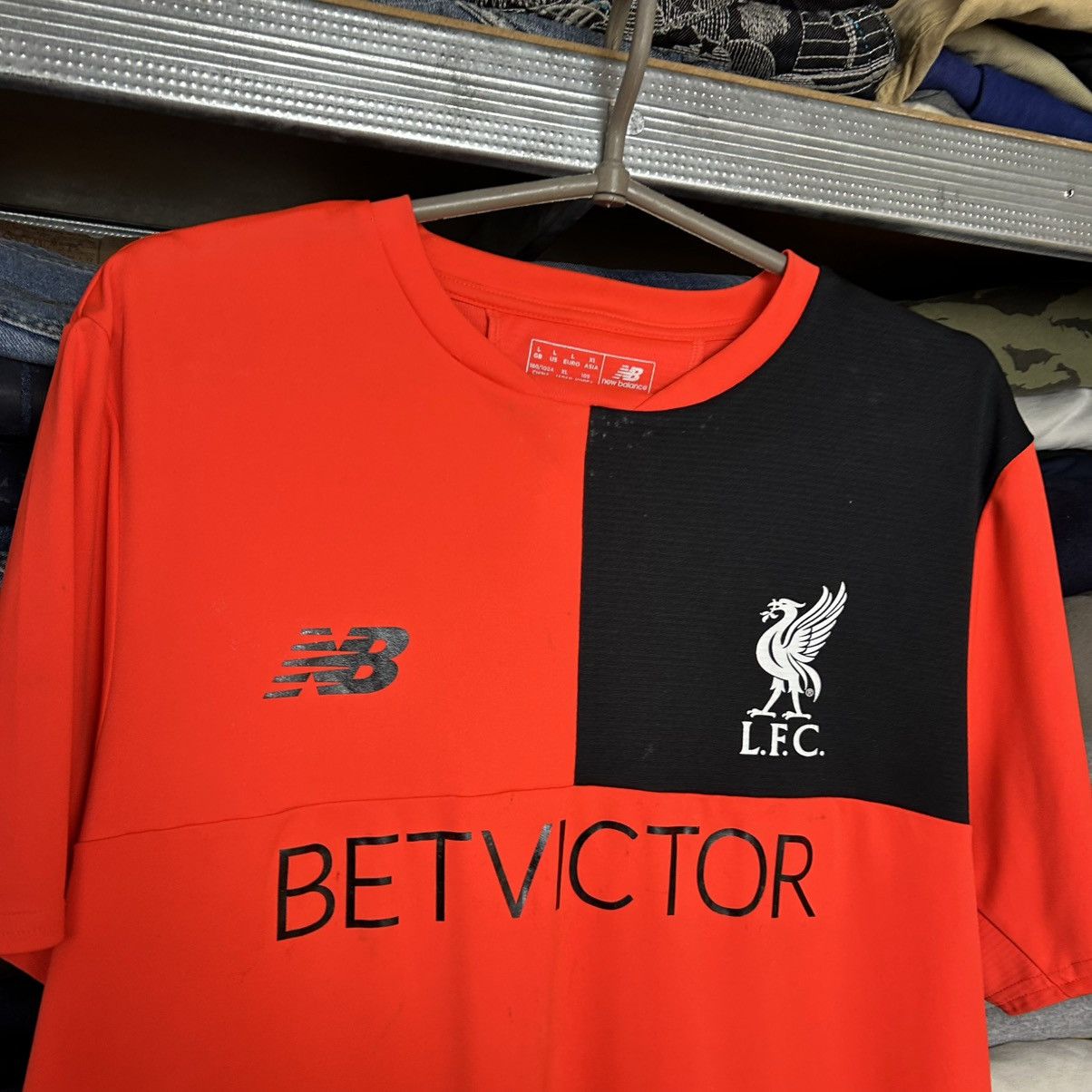 New Balance Mens New Balance Liverpool training soccer jersey Size US L / EU 52-54 / 3 - 2 Thumbnail