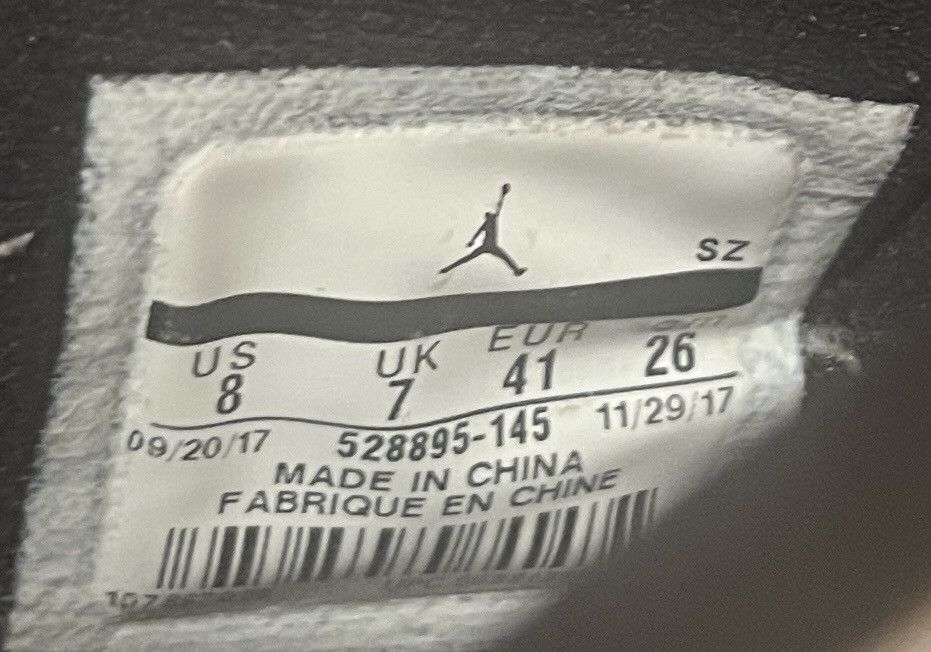 Jordan Brand SIZE 8 MEN - Nike Air Jordan 11 Retro Low Emerald Black Size US 8 / EU 41 - 6 Thumbnail