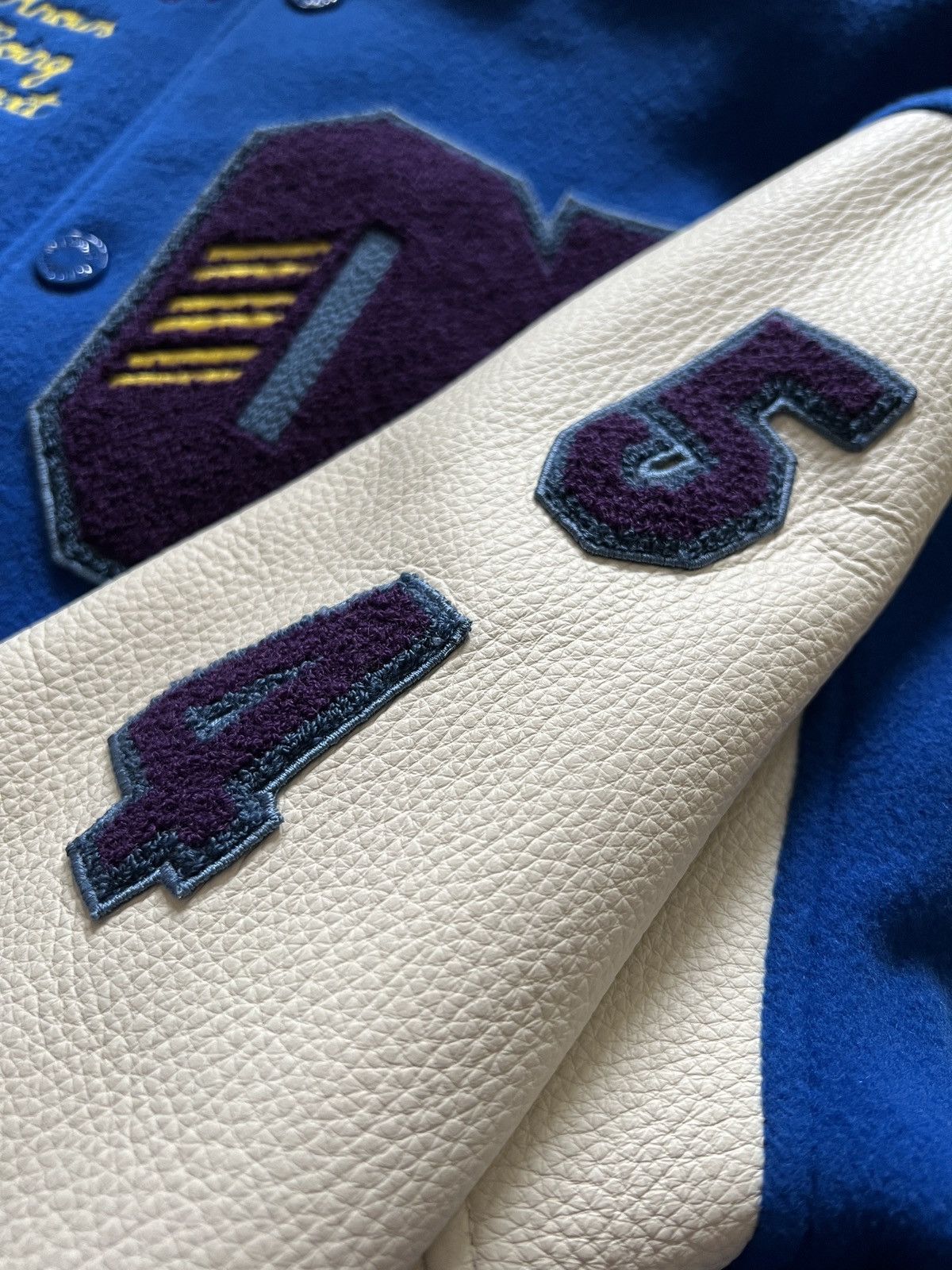 Louis Vuitton Wizard of OZ SS19 Plain Rainbow Varsity Jacket - EU 54 Size US L / EU 52-54 / 3 - 10 Thumbnail