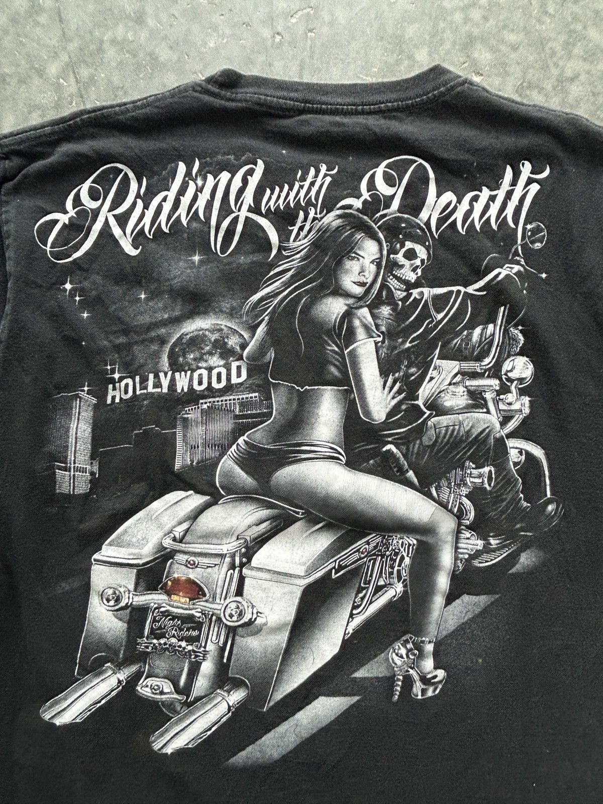 Vintage Vintage Y2K Faded Black Biker Tee Babe Size US XL / EU 56 / 4 - 2 Thumbnail