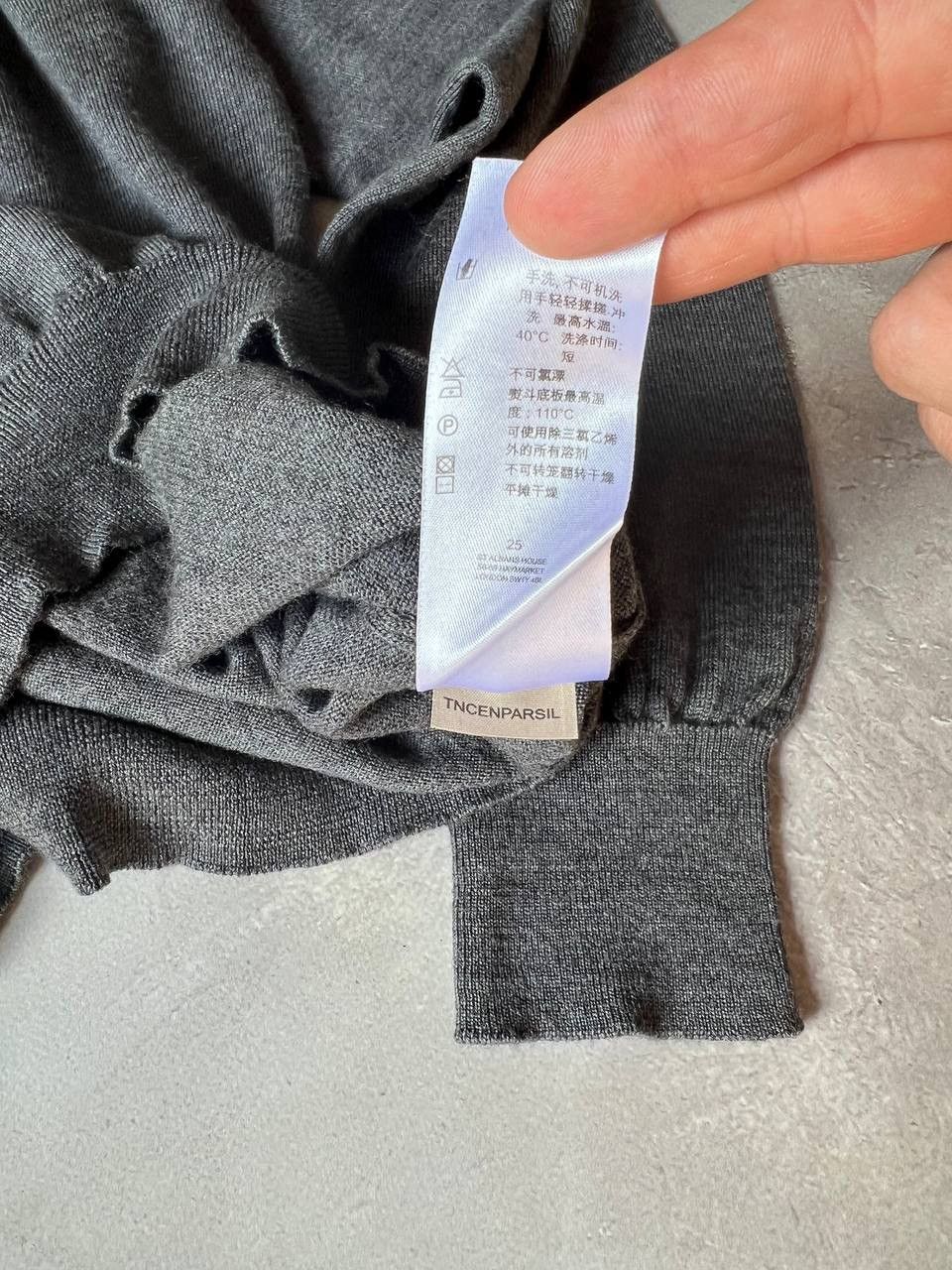 Burberry Vintage Burberry Merino Wool Sweater Size US XL / EU 56 / 4 - 8 Thumbnail
