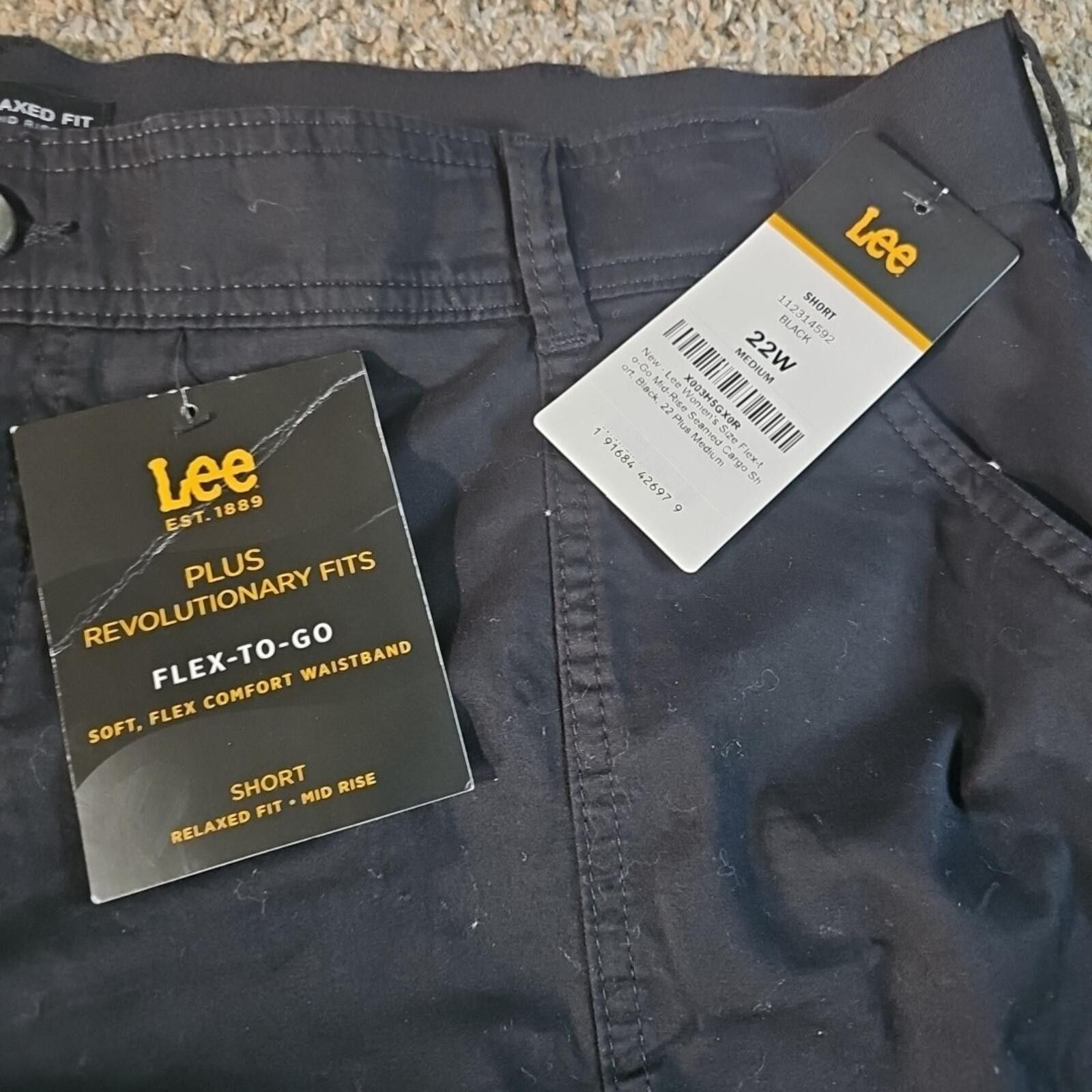 Lee Lee Relaxed Fit Midrise Plus 22W Medium Black Shorts NWT Size 42" / US 20 - 3 Thumbnail