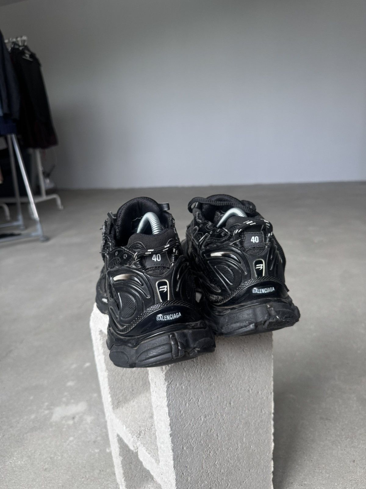 Balenciaga Balenciaga Runner Triple Black Made In Italy Size US 7 / EU 40 - 7 Thumbnail