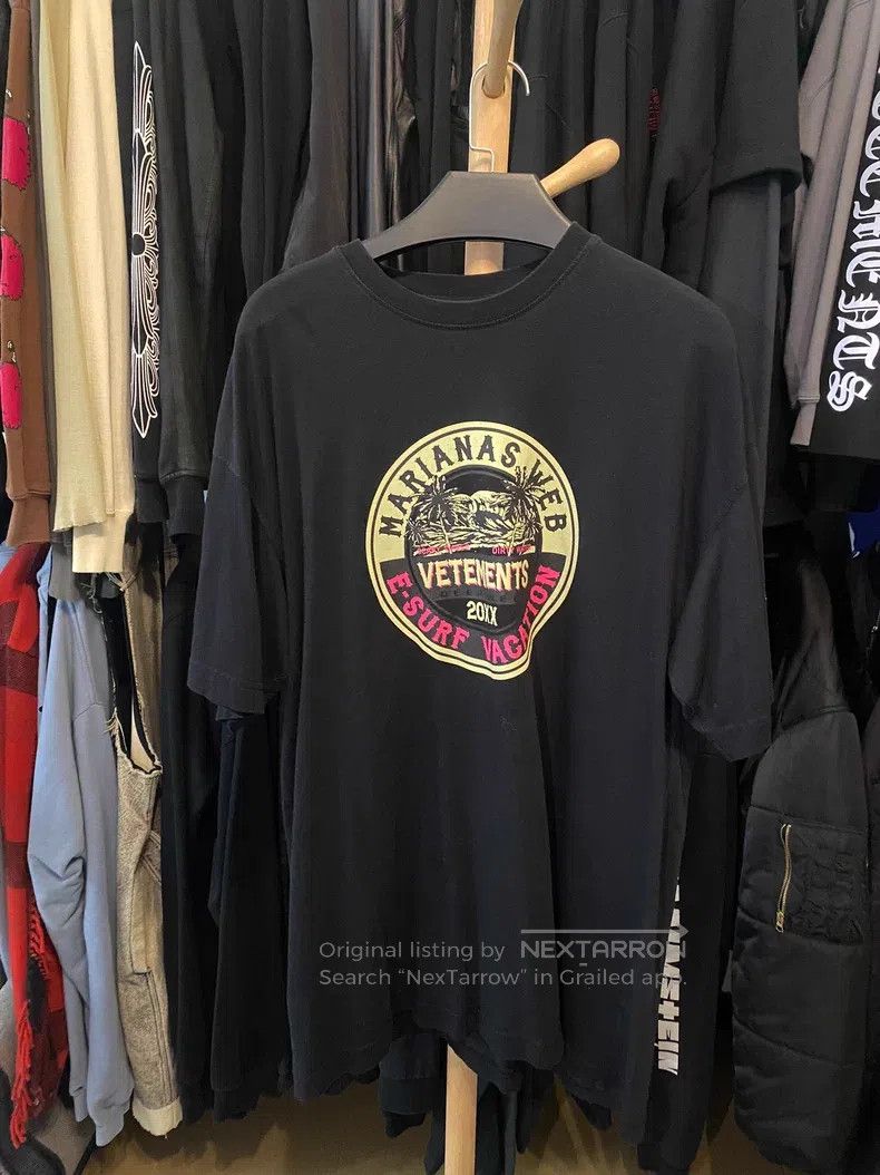 Vetements VETEMENTS Short Sleeve Size US S / EU 44-46 / 1 - 1 Thumbnail