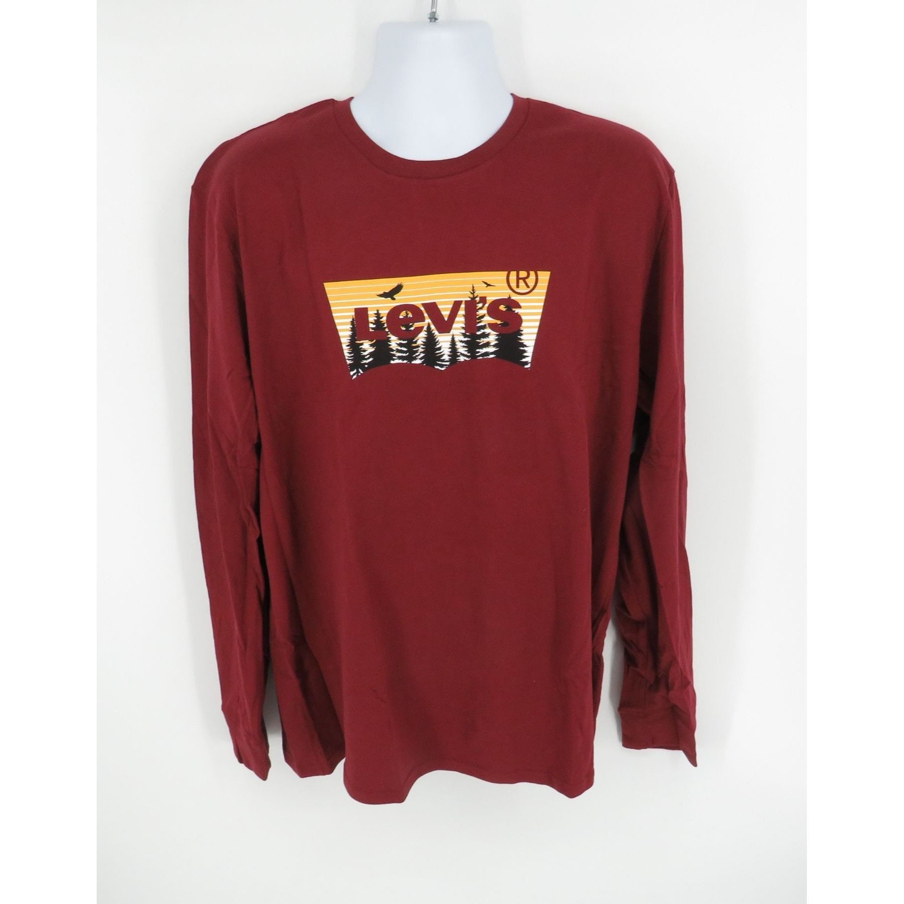 Levi's Levis Mens XXL Burgundy Long Sleeve Graphic Tee Crewneck Shi Size US XXL / EU 58 / 5 - 1 Thumbnail