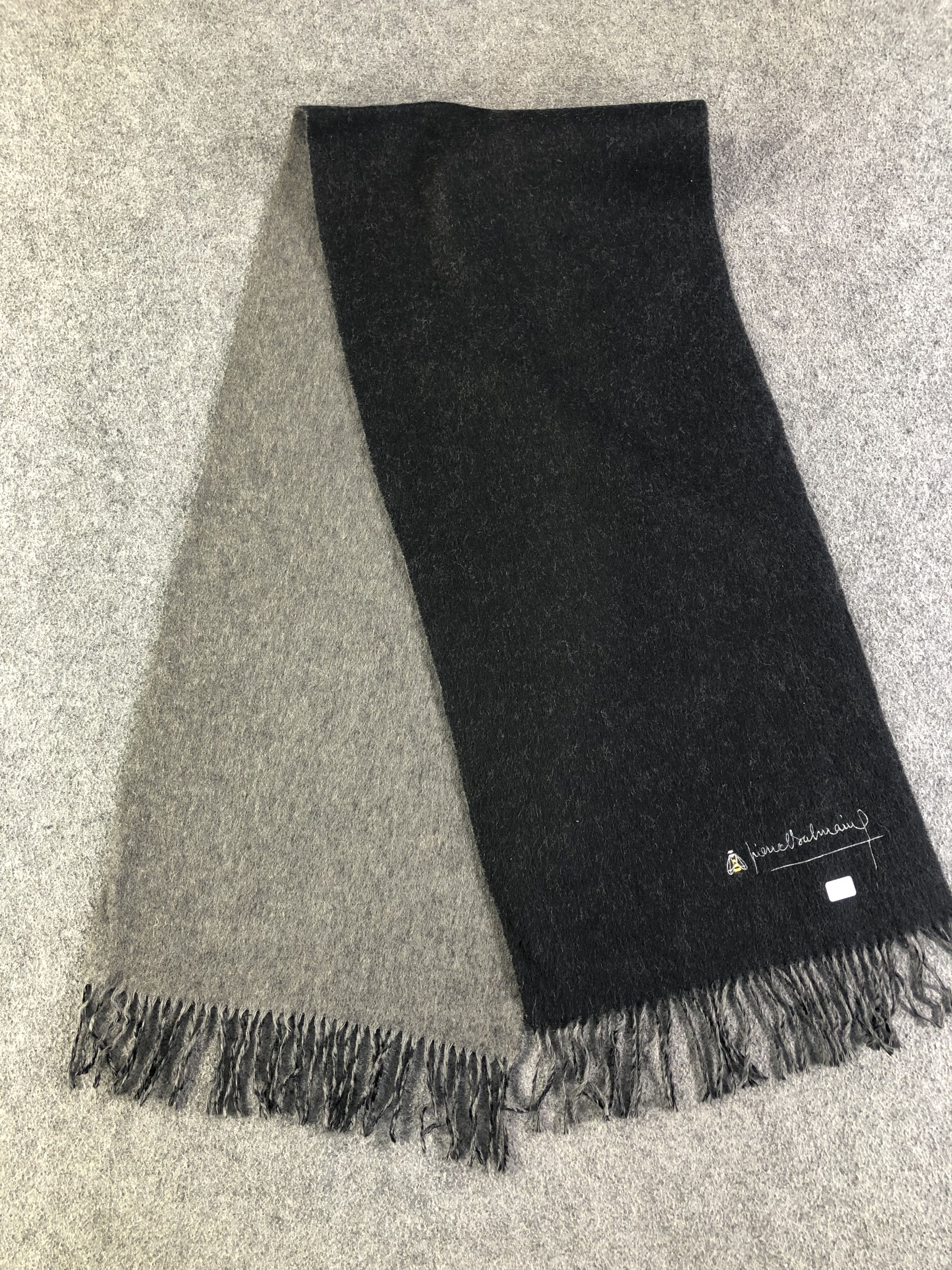Pierre Balmain Pierre Balmain Scarf / Muffler / Neckwear Size ONE SIZE - 3 Thumbnail