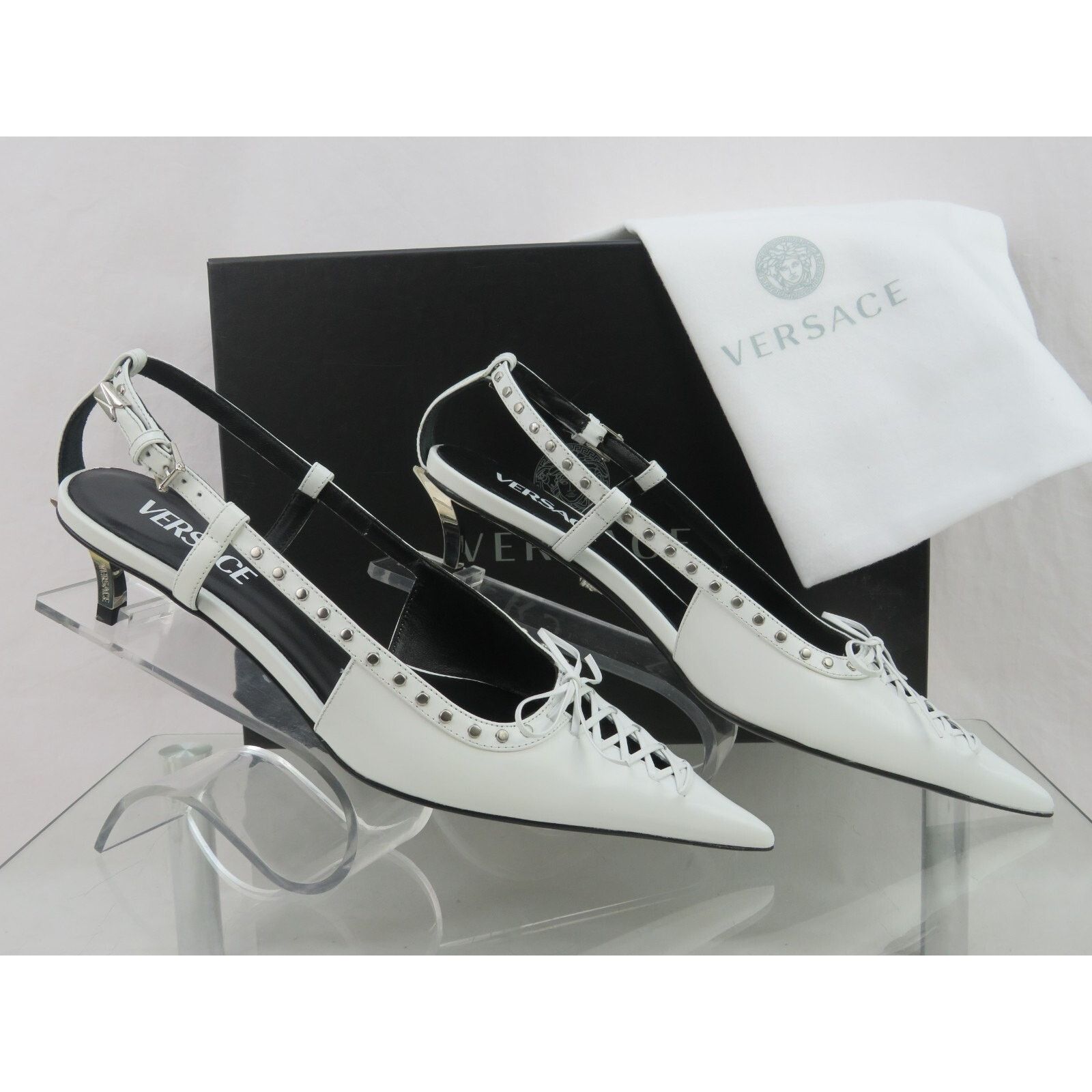 Versace VERSACE WHITE PATENT LEATHER GOLD MEDUSA KITTEN PUMPS 37 7 Size US 7 / IT 37 - 5 Thumbnail